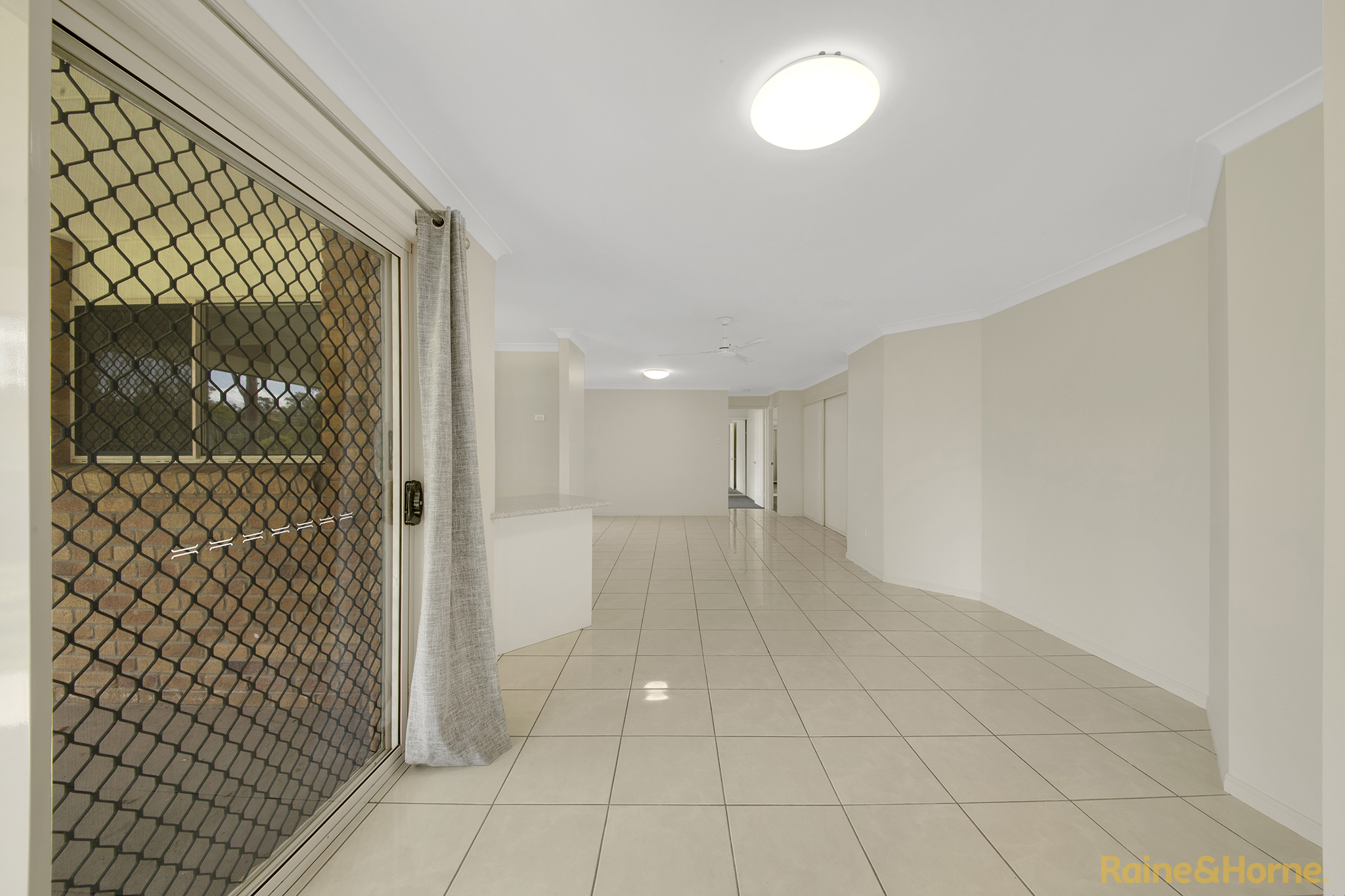 3-bedroom unit at 2/20 Reinaerhoff Crescent, Glen Eden, QLD 4680, Gladstone, Queensland