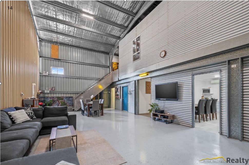 9-bedroom house at 19 Cotterill Road, Ross, NT 0873, Alice Springs, Northern Territory