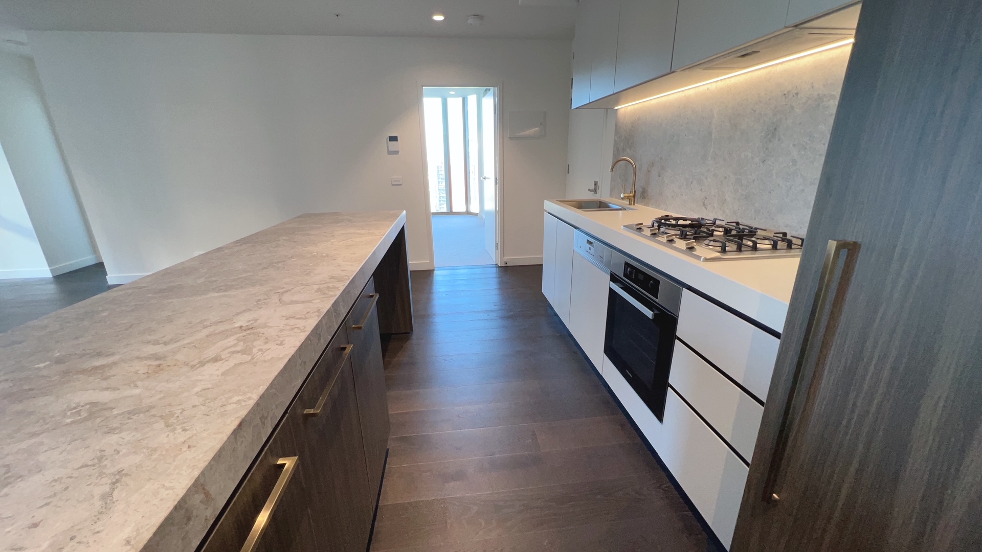 2207a/58 Dorcas Street, Southbank, Vic, 3006 - Image 3