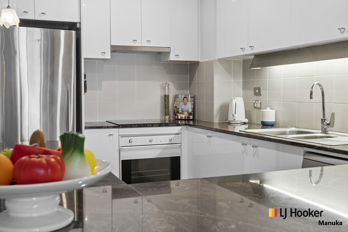 602/222 City Walk, City, Act, 2601 - Image 3