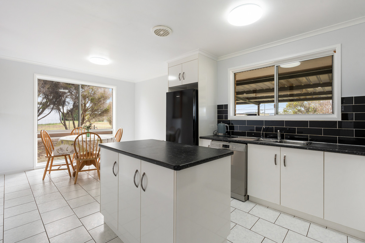 3-bedroom house at 40 ALLEN ROAD, East Greenmount QLD 4359, Toowoomba, Queensland