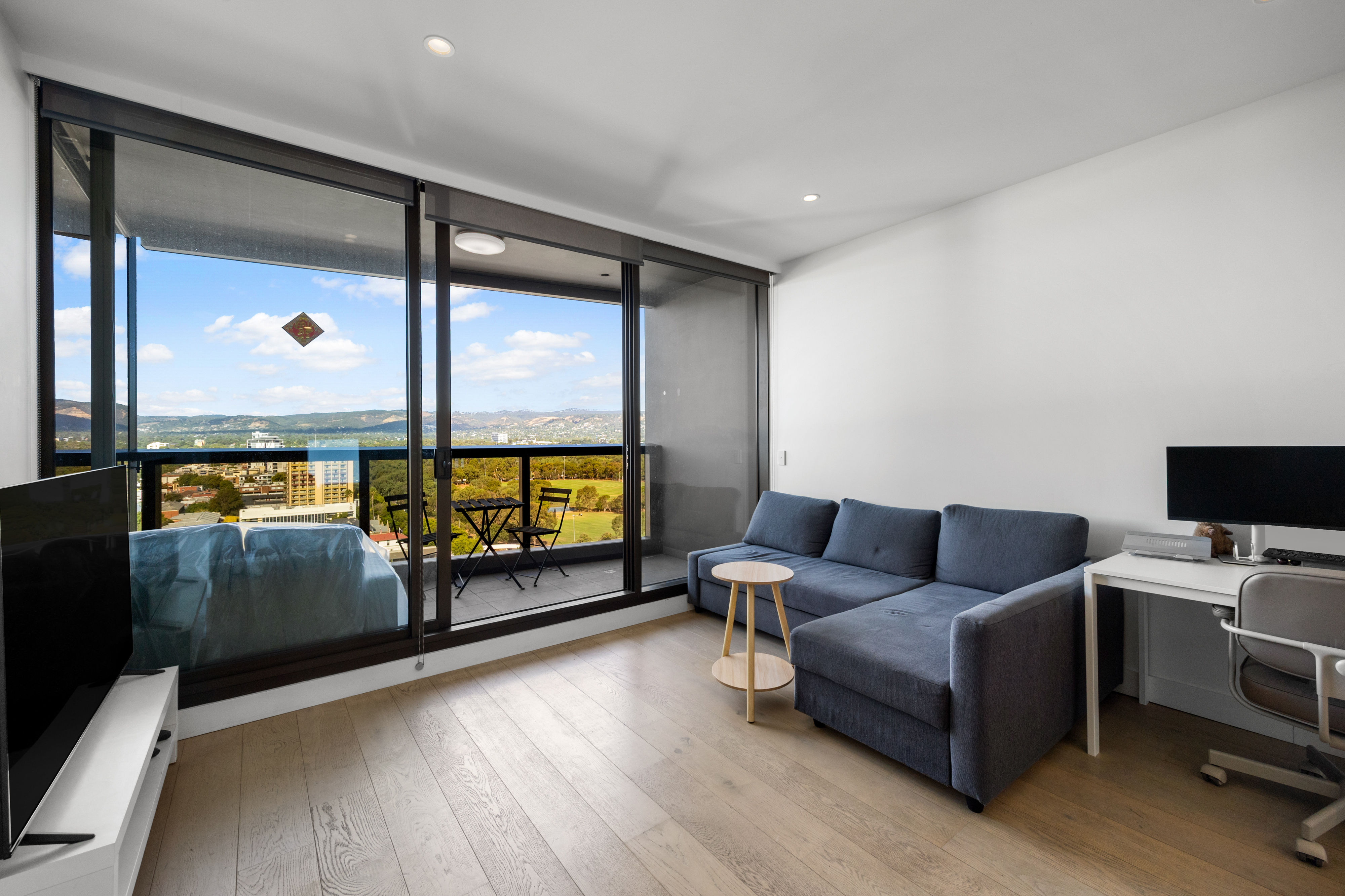 1402/421 King William Street, Adelaide, SA 5000 - Image 4