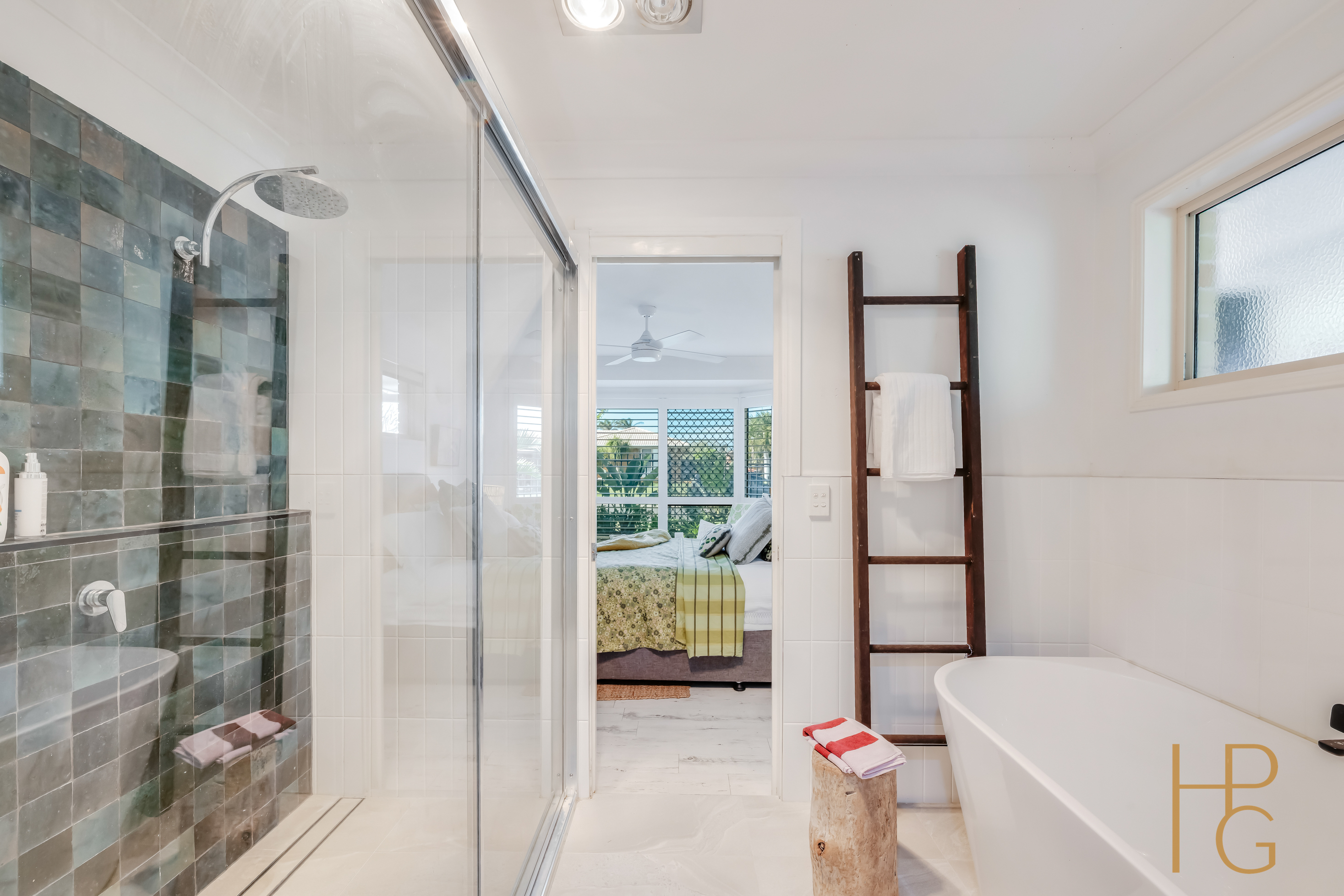 7 SHORELINE CRESCENT, Bargara QLD 4670 - Image 9