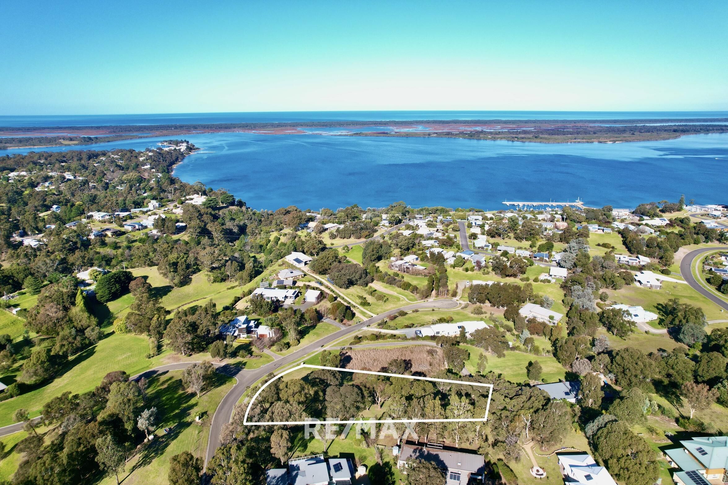 1-bedroom unit at 14 The Fields, Metung, Vic, 3904, East Gippsland, Victoria