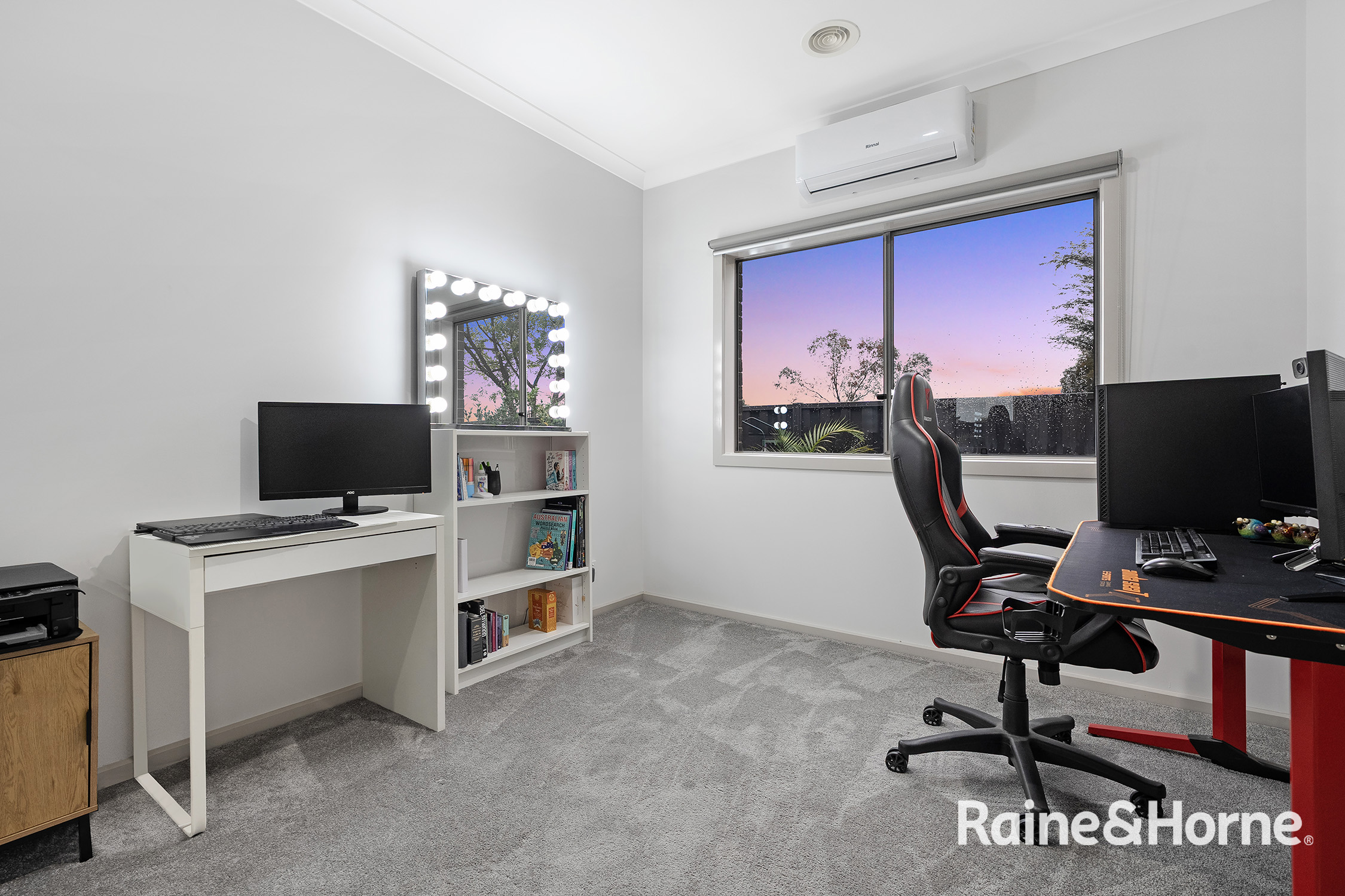 34 Parklink Drive, Cranbourne East VIC 3977 - Image 4