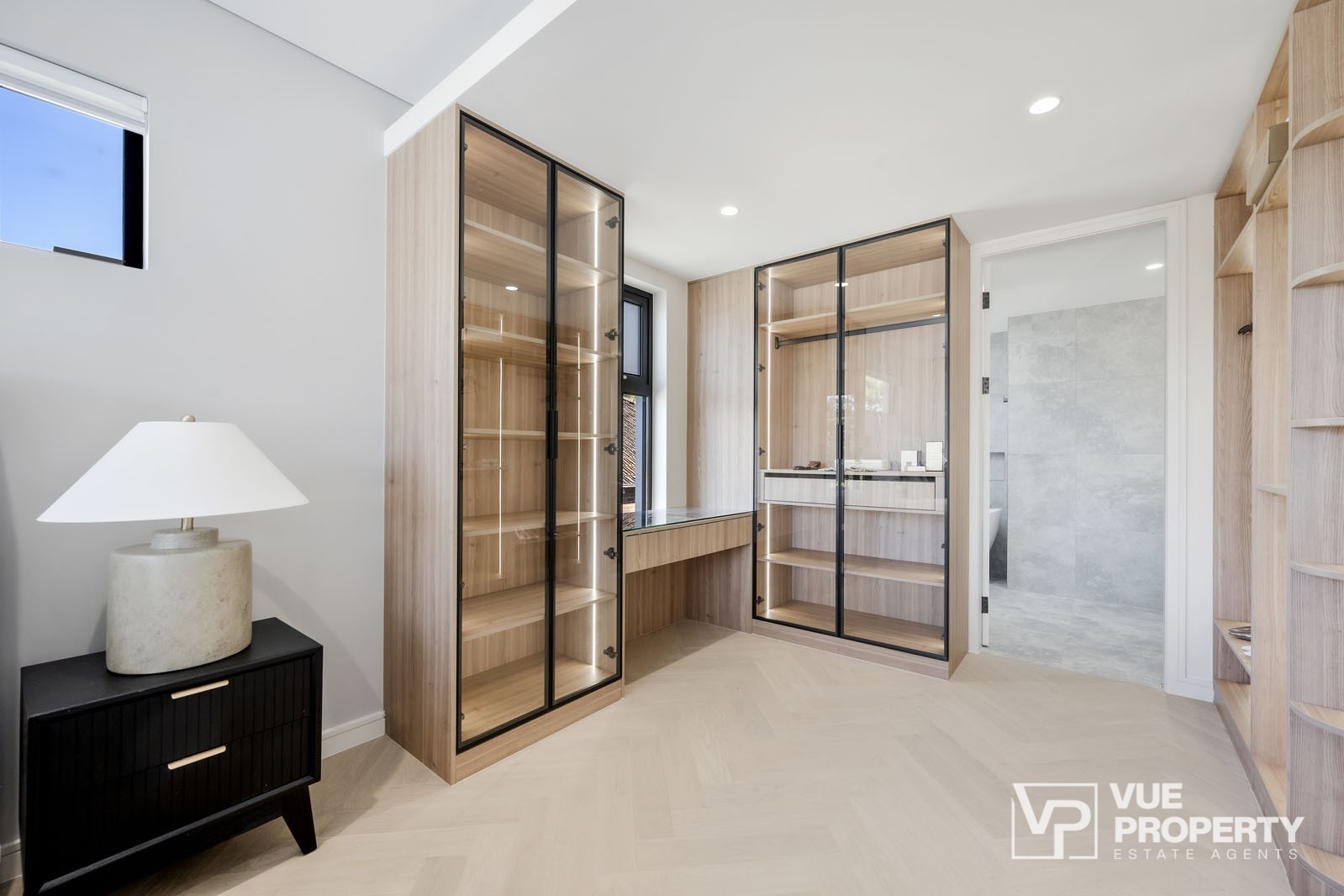 5-bedroom unit at 10 Valley Road, Eastwood, NSW 2122, Ryde, New South Wales