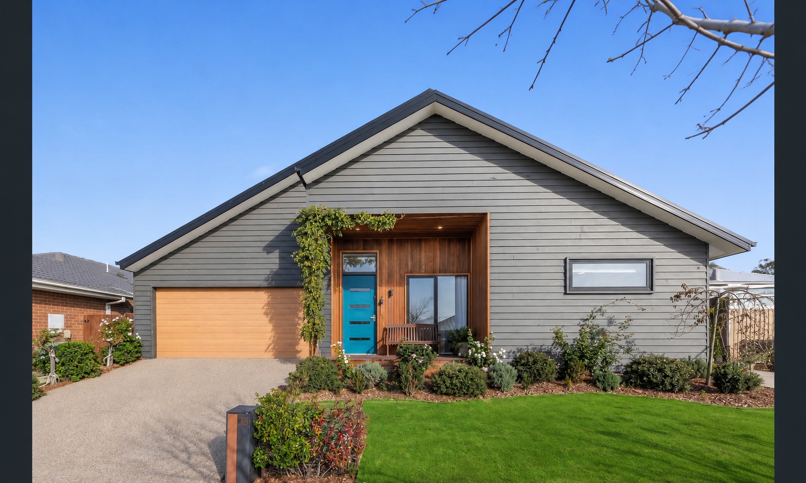 33 Whiteley Street, Mount Duneed, VIC 3217 - Image 1