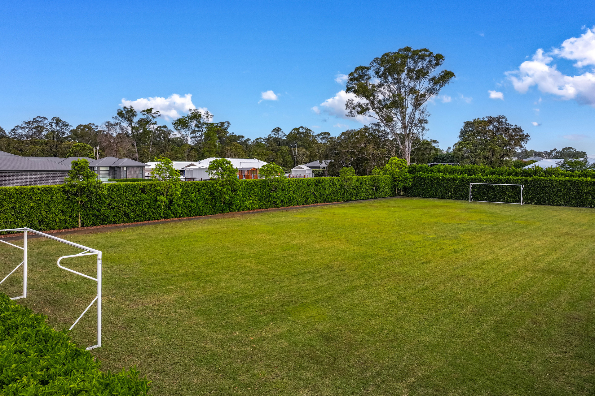6-bedroom house at 21 TWIN CREEKS DRIVE, Luddenham NSW 2745, Liverpool, New South Wales