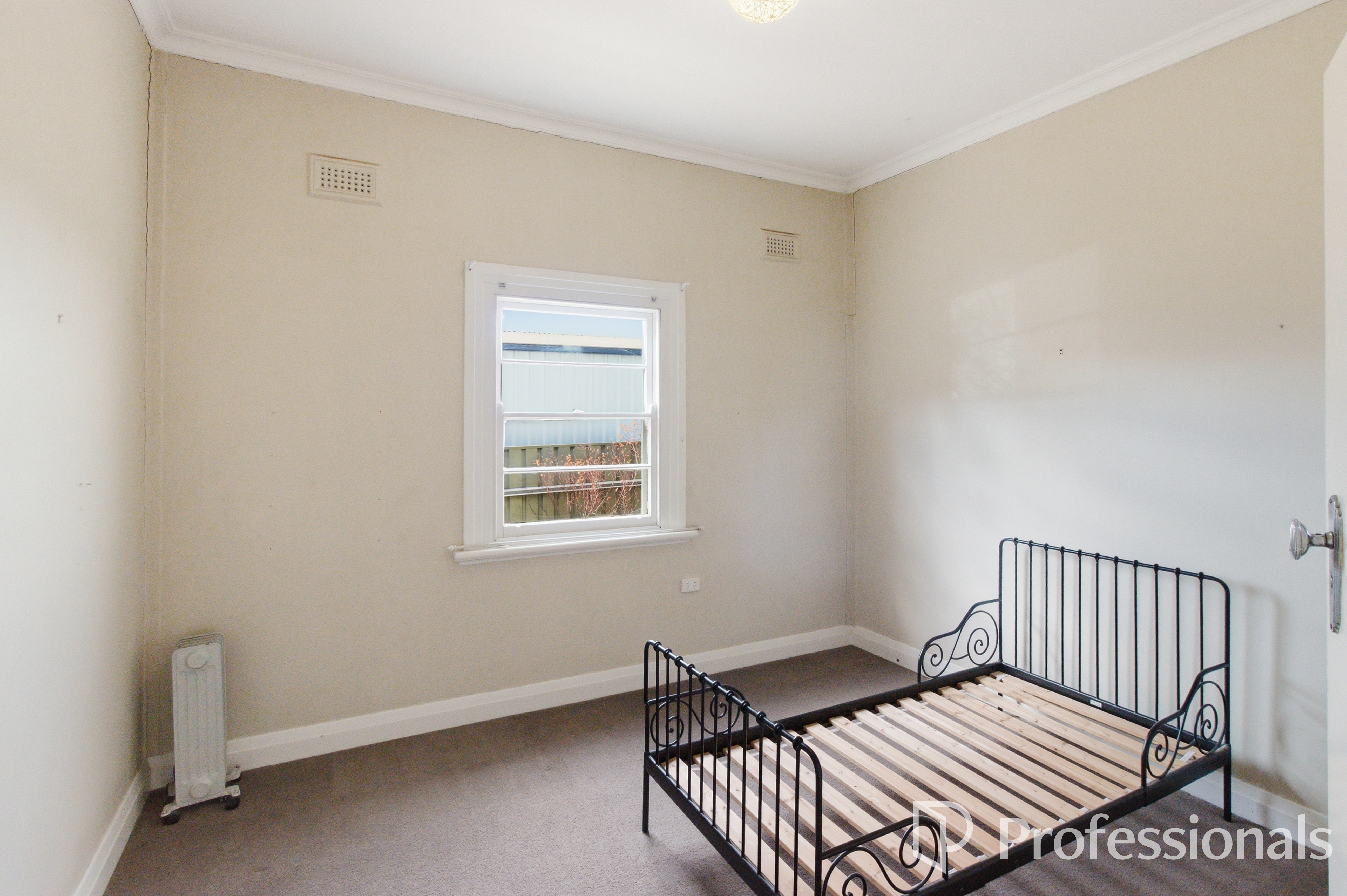 3-bedroom house at 90 Urana Street, Turvey Park, NSW 2650, Wagga Wagga, New South Wales