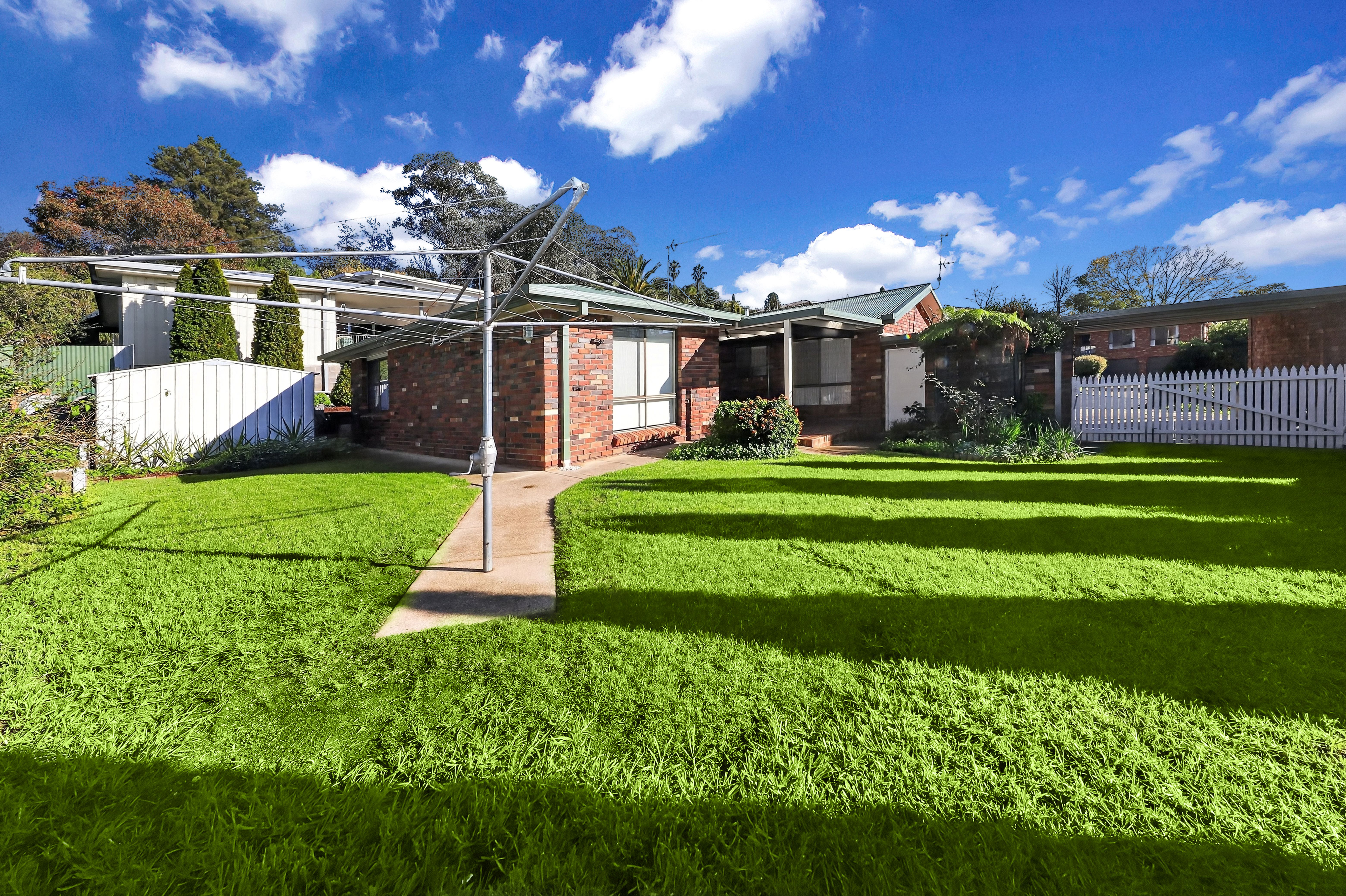4-bedroom house at 4 Wilkinson Place, Tumut, NSW 2720, Snowy Valleys, New South Wales