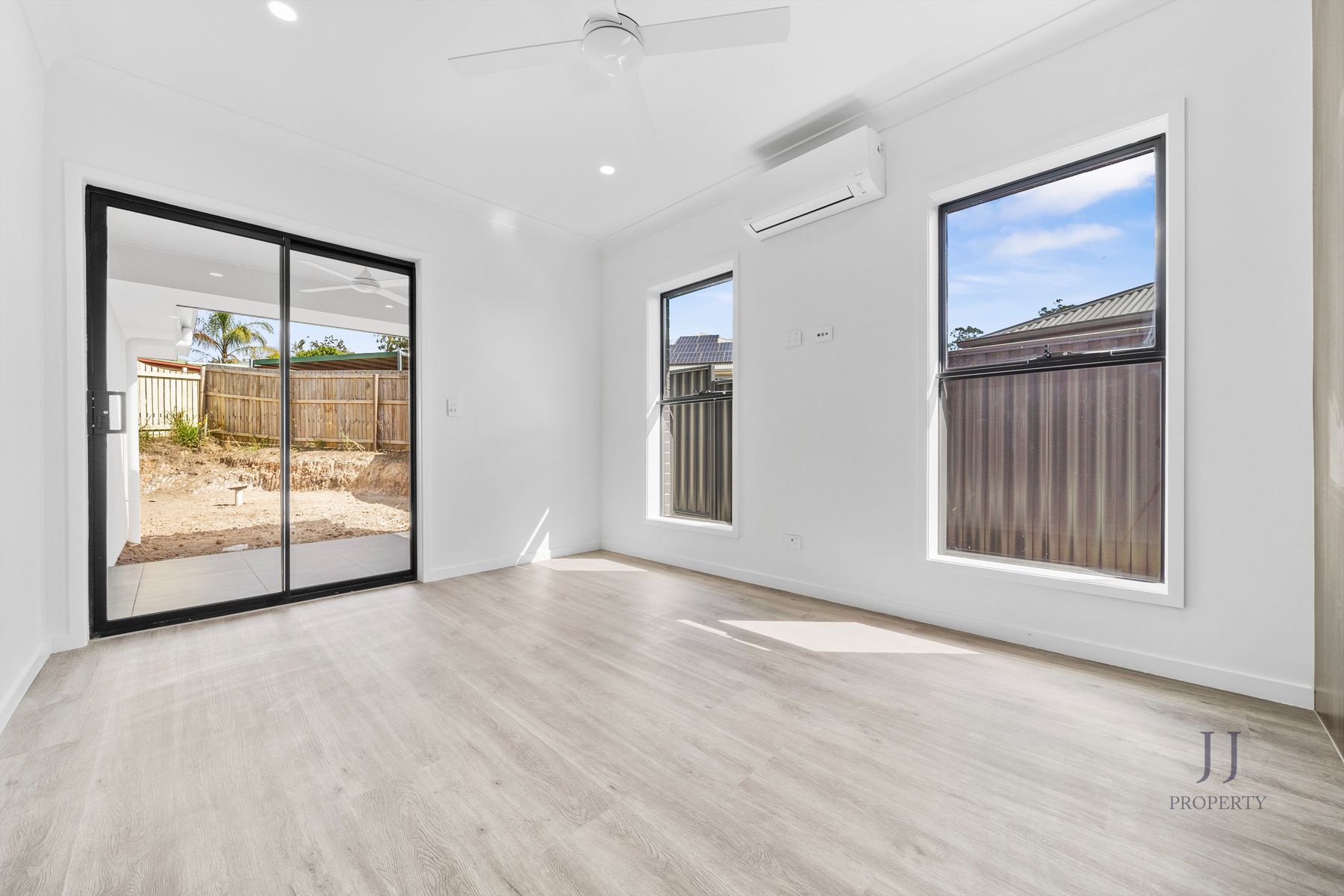 30 MIRAGE STREET, Brassall QLD 4305 - Image 9