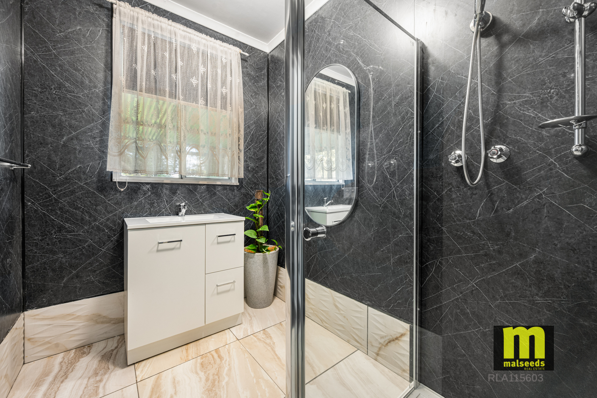 3-bedroom house at 29765 Princes Highway, Millicent, SA 5280, Wattle Range, South Australia