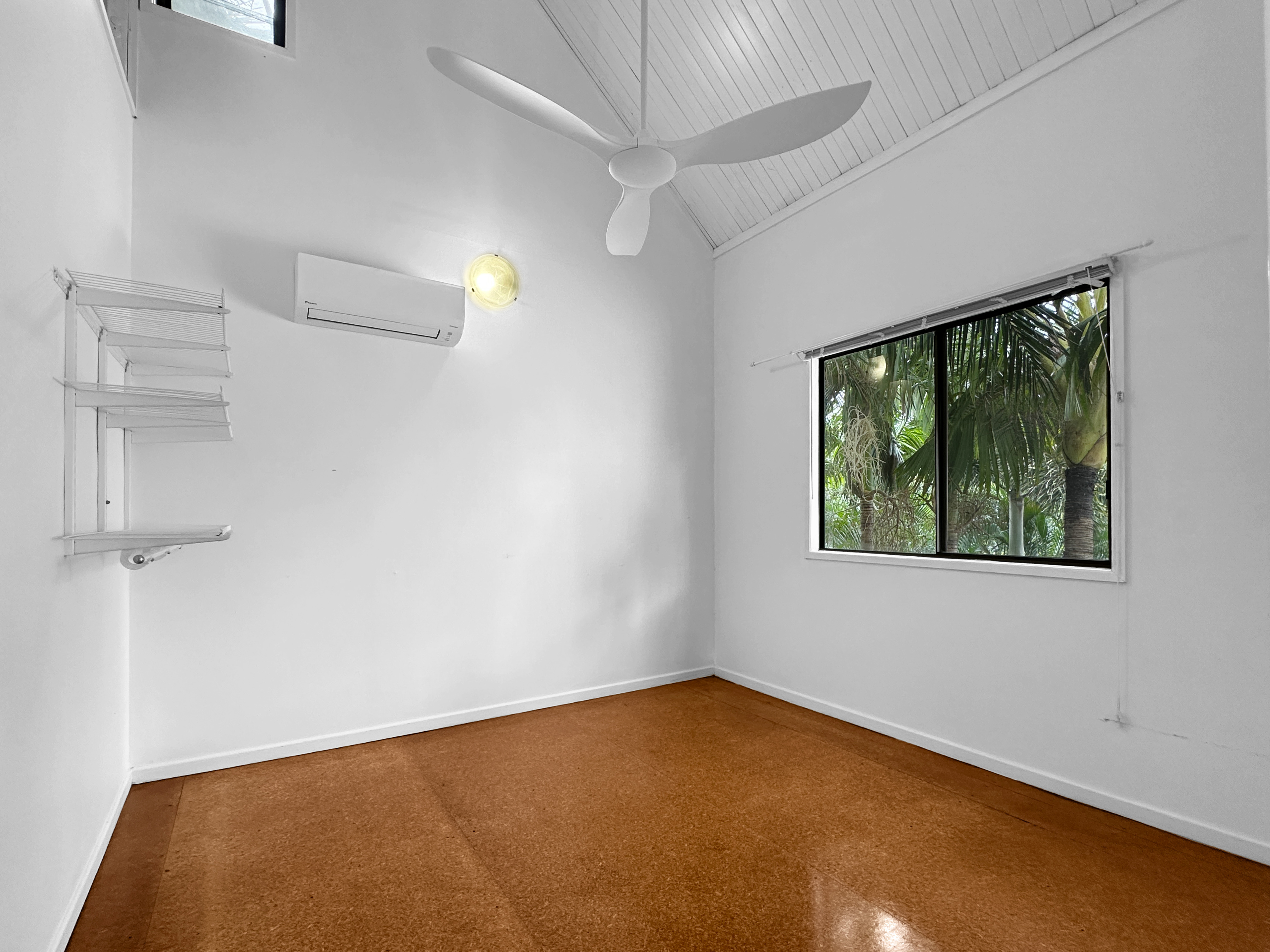 4-bedroom house at 39 HAYLES AVENUE, Arcadia QLD 4819, Townsville, Queensland