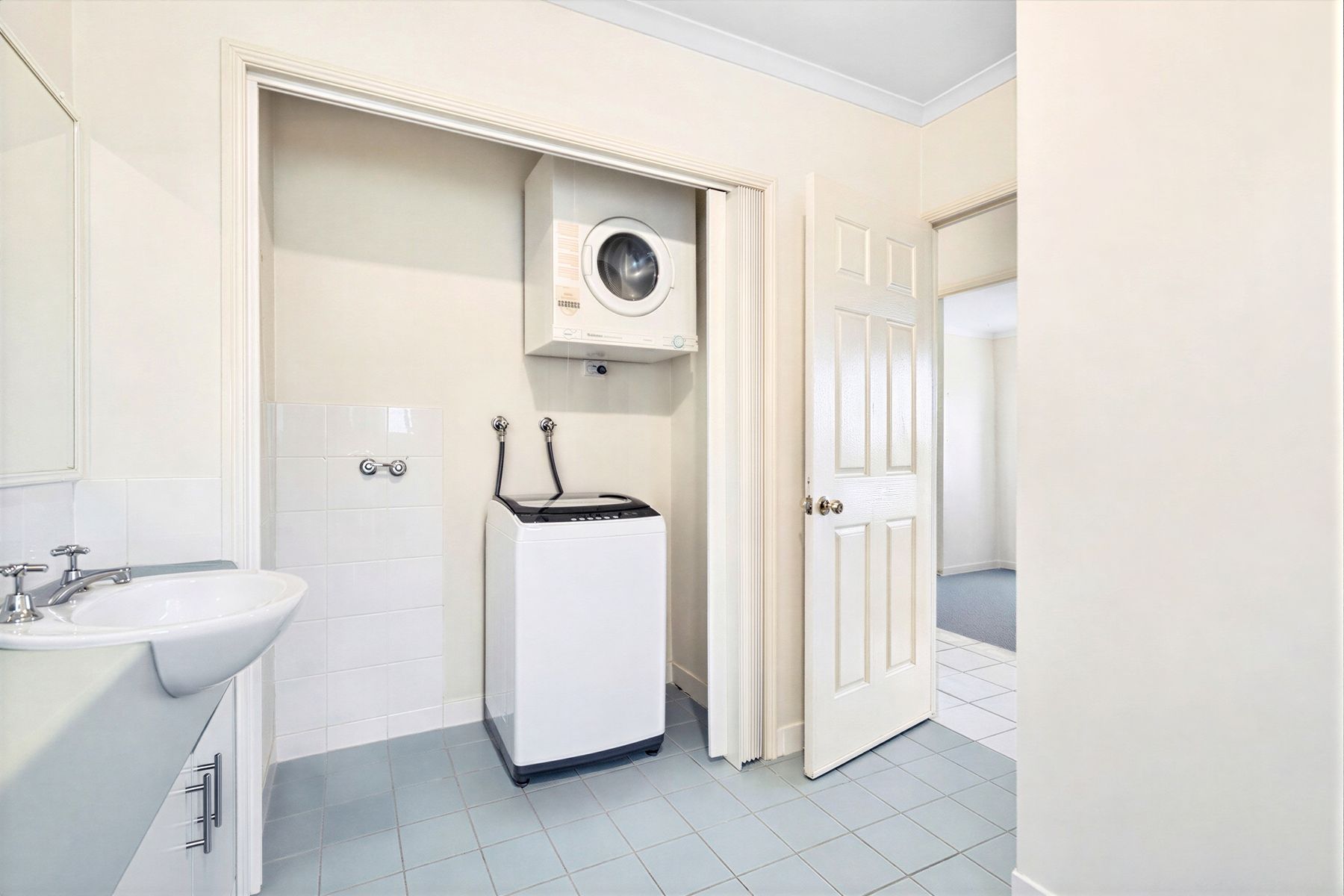 2-bedroom unit at 18/2-4 Mcguigan Street, Earlville, QLD 4870, Cairns, Queensland