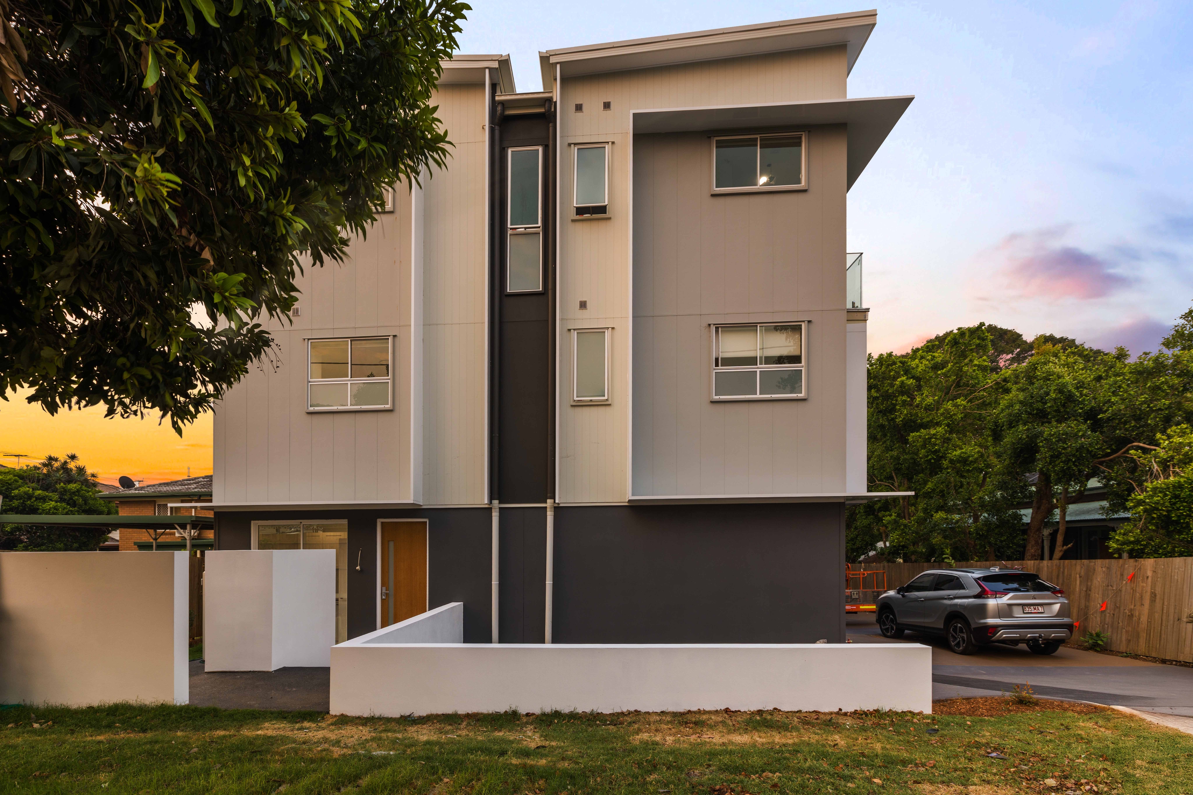 2/4 Harris Street, Wellington Point, Qld, 4160 - Image 2