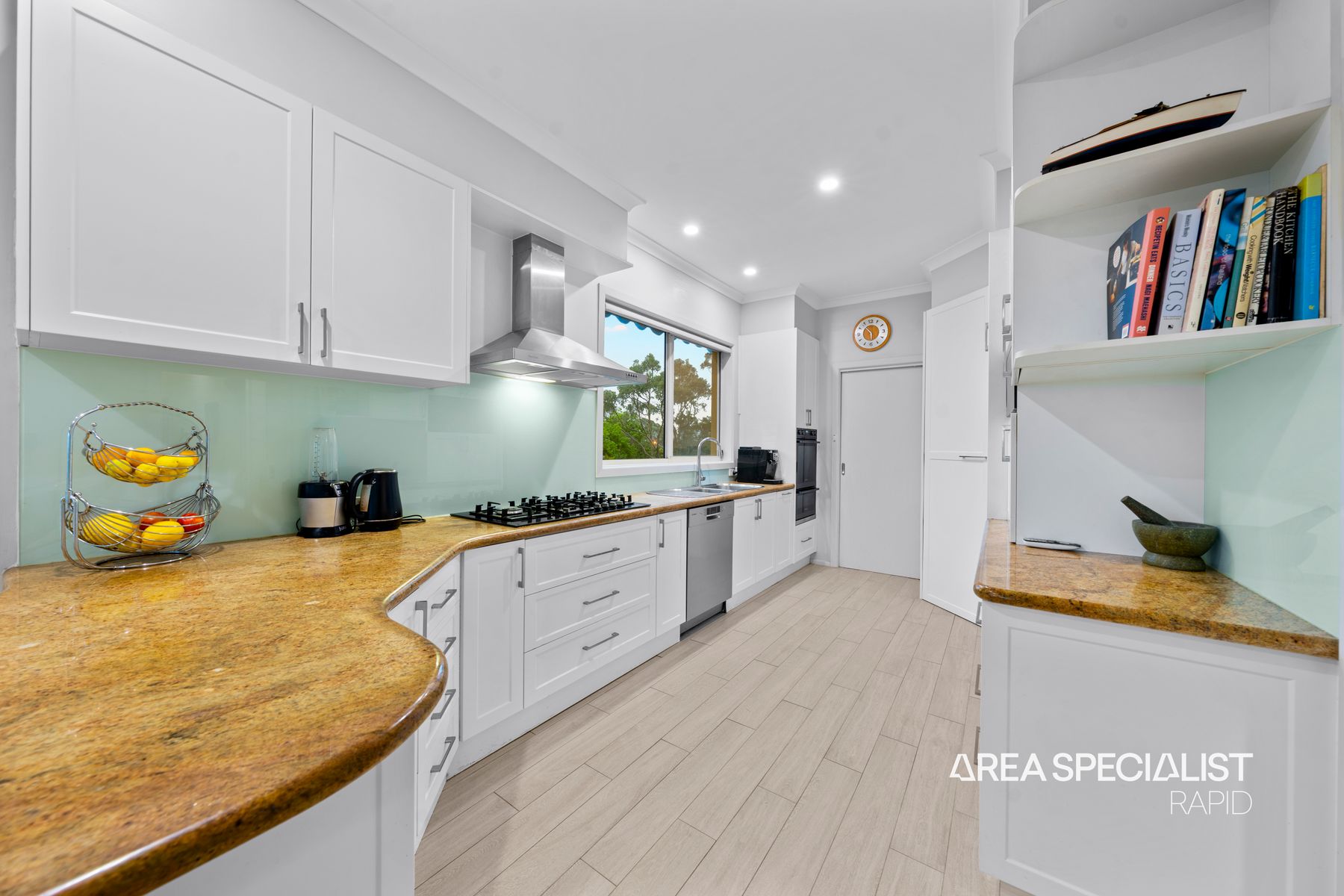 97 ABECKETT ROAD, Narre Warren North VIC 3804 - Image 5