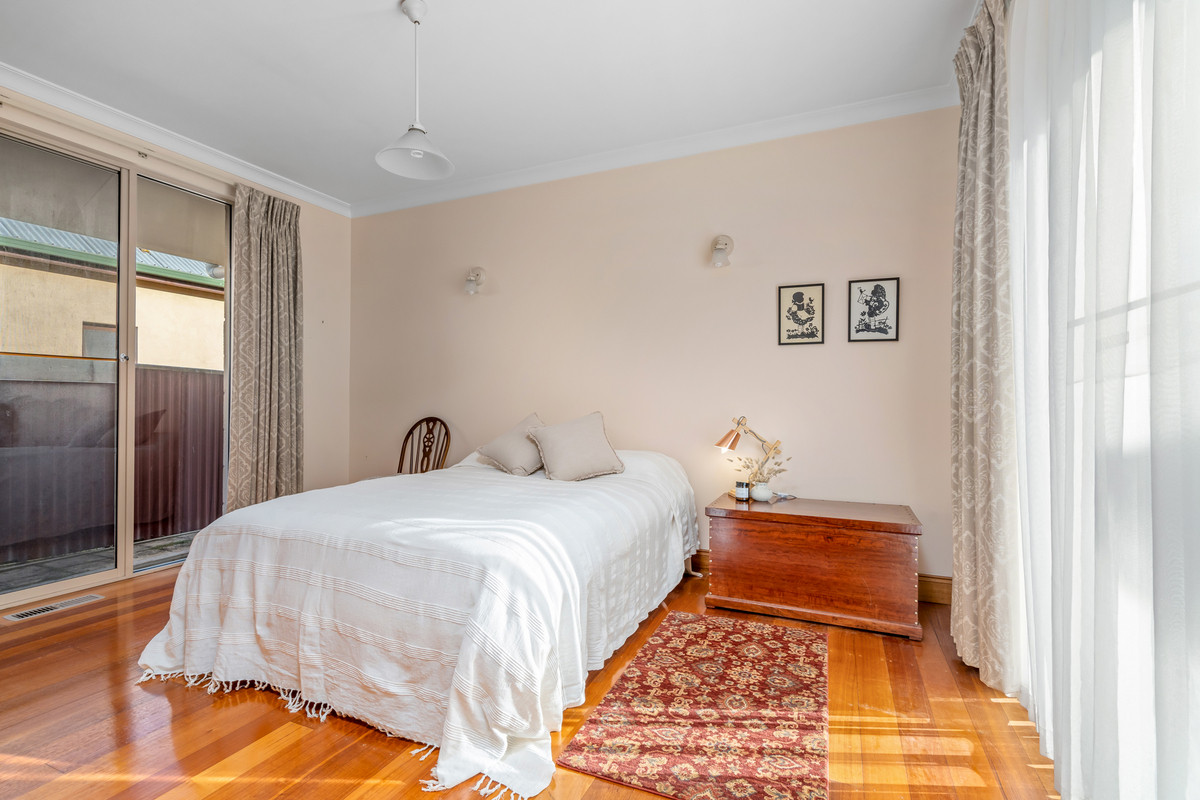 3-bedroom house at 1/7 Regent, Port Fairy, Vic, 3284, Moyne, Victoria