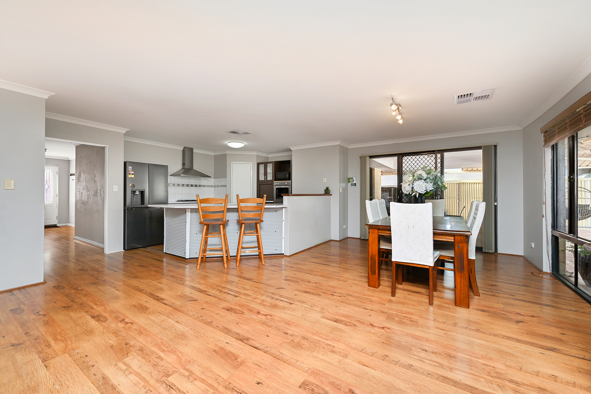 4-bedroom house at 36 Avalon Road, Australind, WA 6233, Harvey, Western Australia