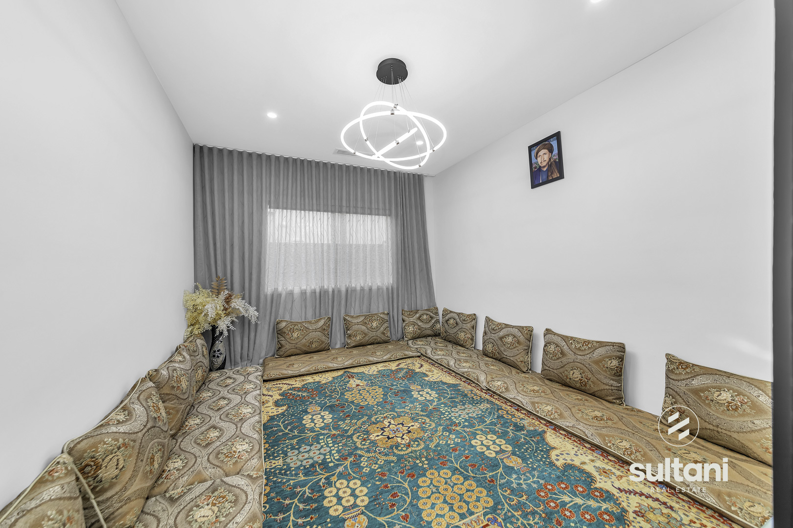 13 Glow Way, Clyde North, VIC 3978 - Image 6