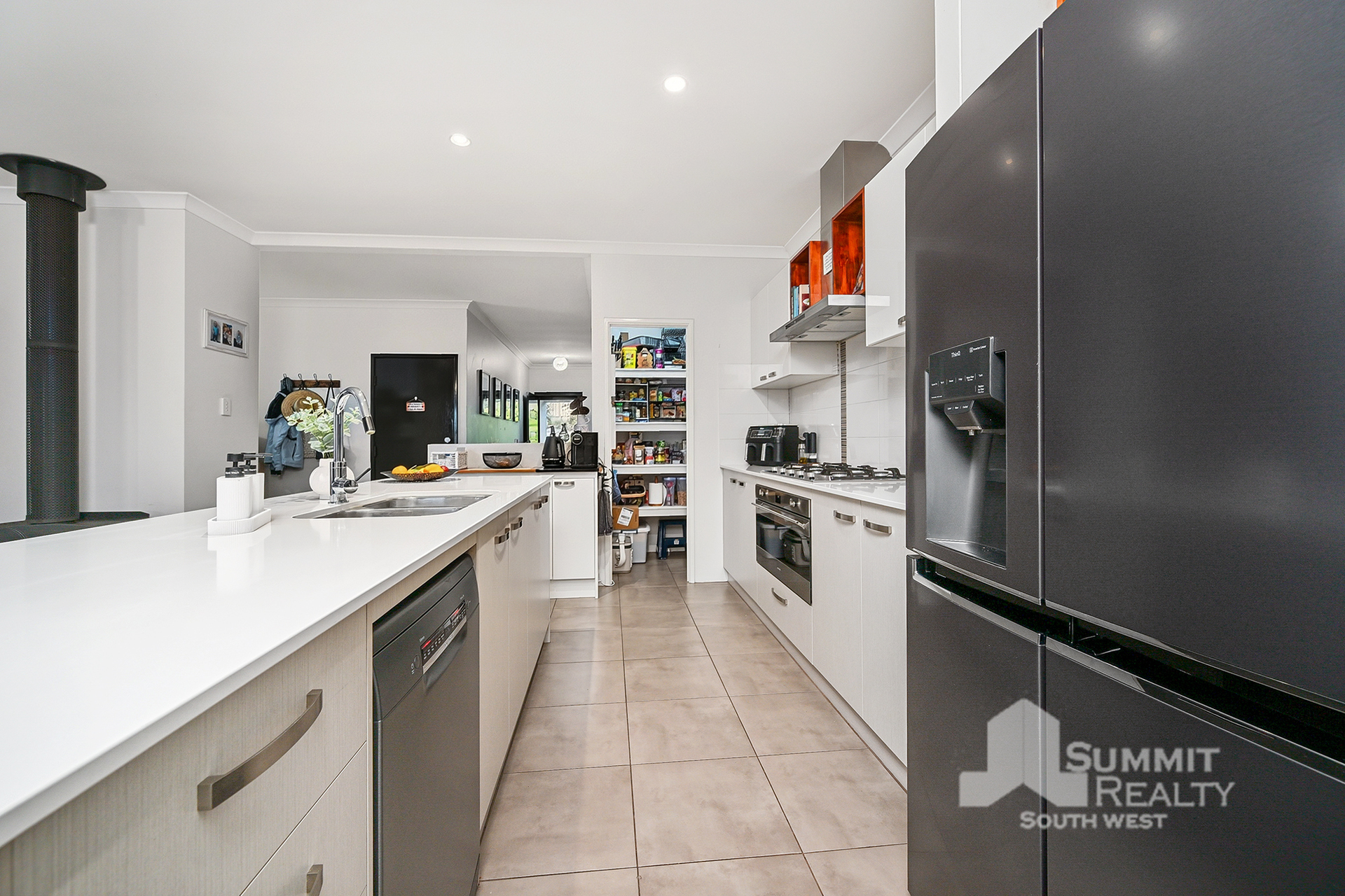 20 RANGE ROAD, Capel WA 6271 - Image 8