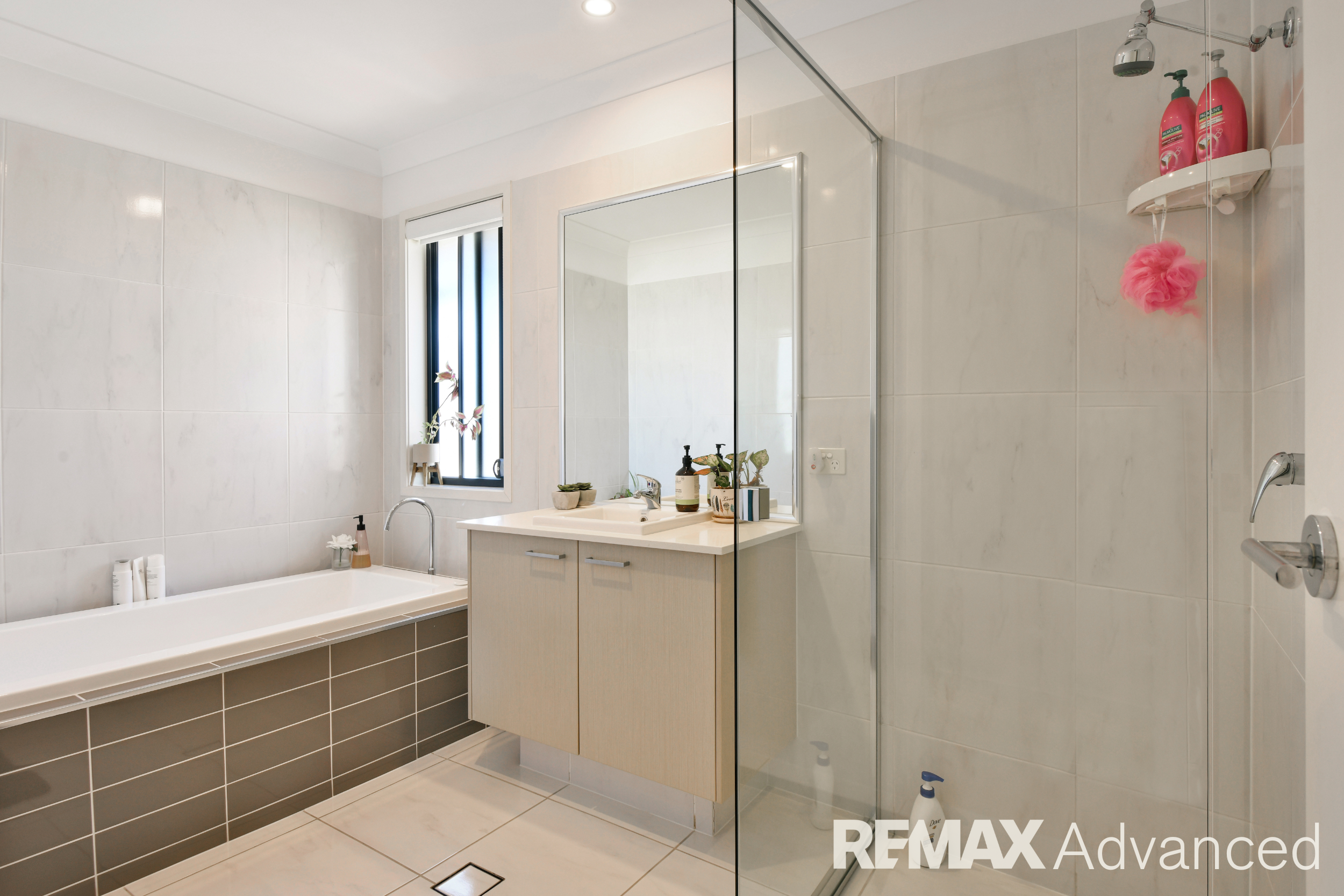 10 Foxtail Crescent, Banksia Beach, QLD 4507 - Image 6
