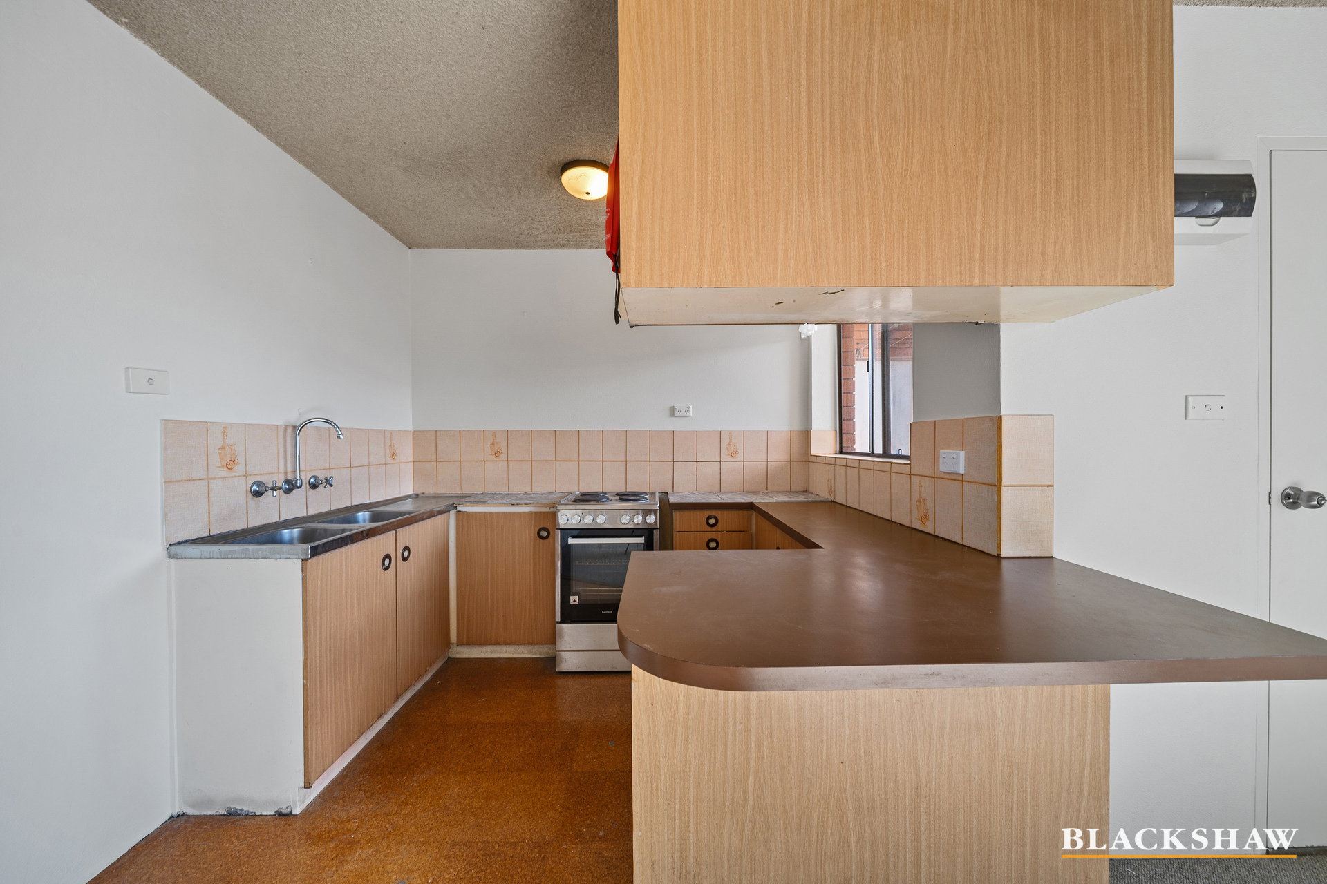 14 15 CREST ROAD, CRESTWOOD NSW 2620 - Image 5