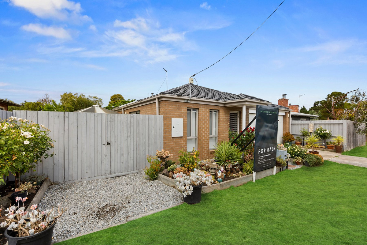 3-bedroom house at 2 Schroeter Street, Winchelsea, VIC 3241, Surf Coast, Victoria