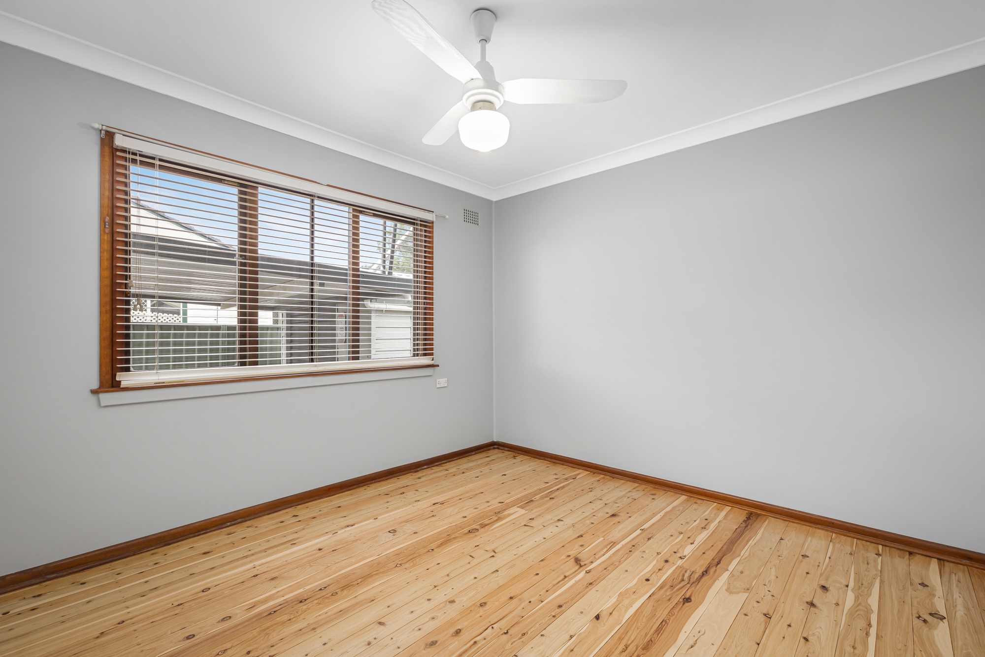 24 Mindanao Avenue, Lethbridge Park, NSW 2770 - Image 8