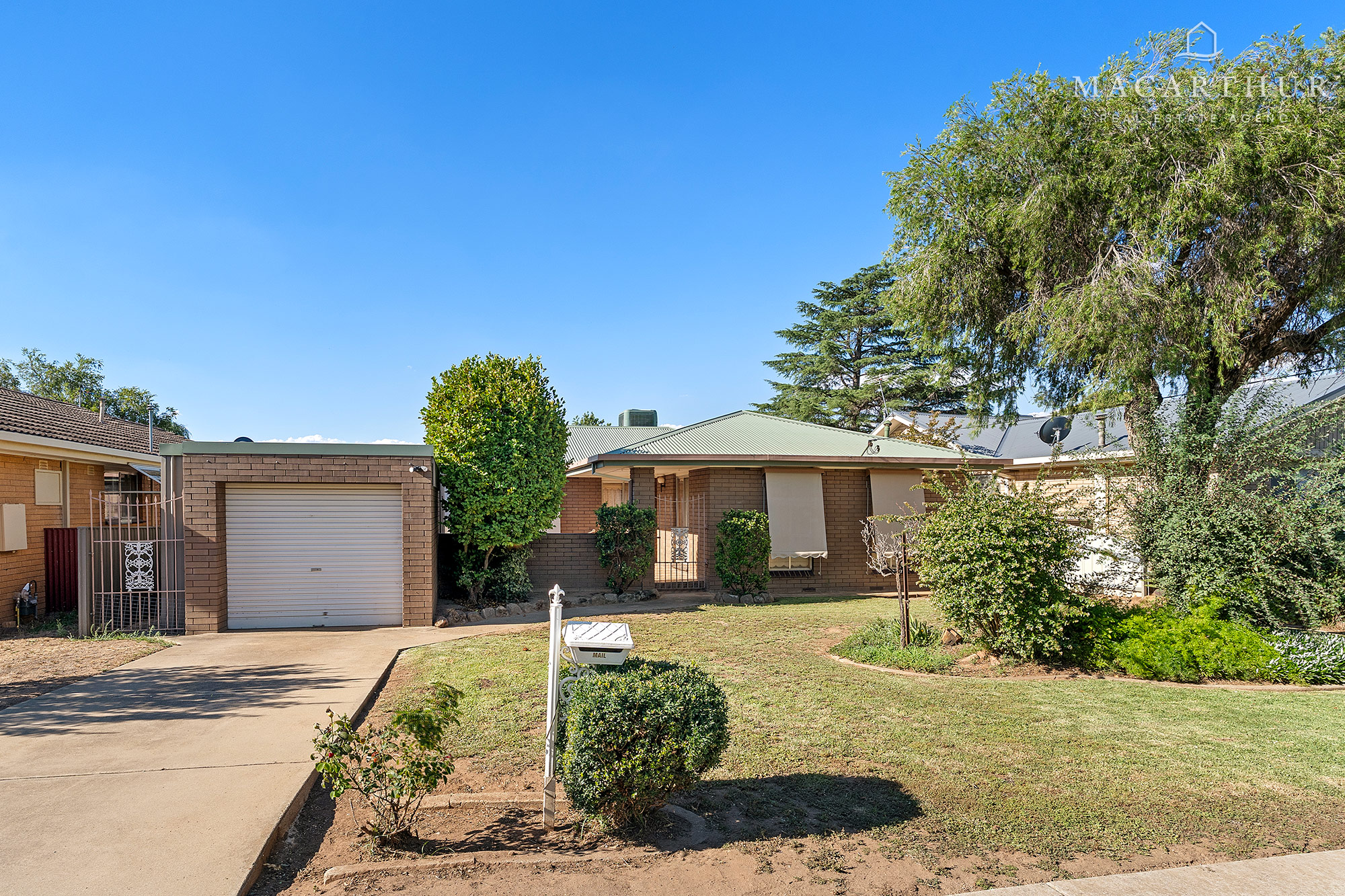 92 Raye Street, Tolland, NSW 2650 - Image 1