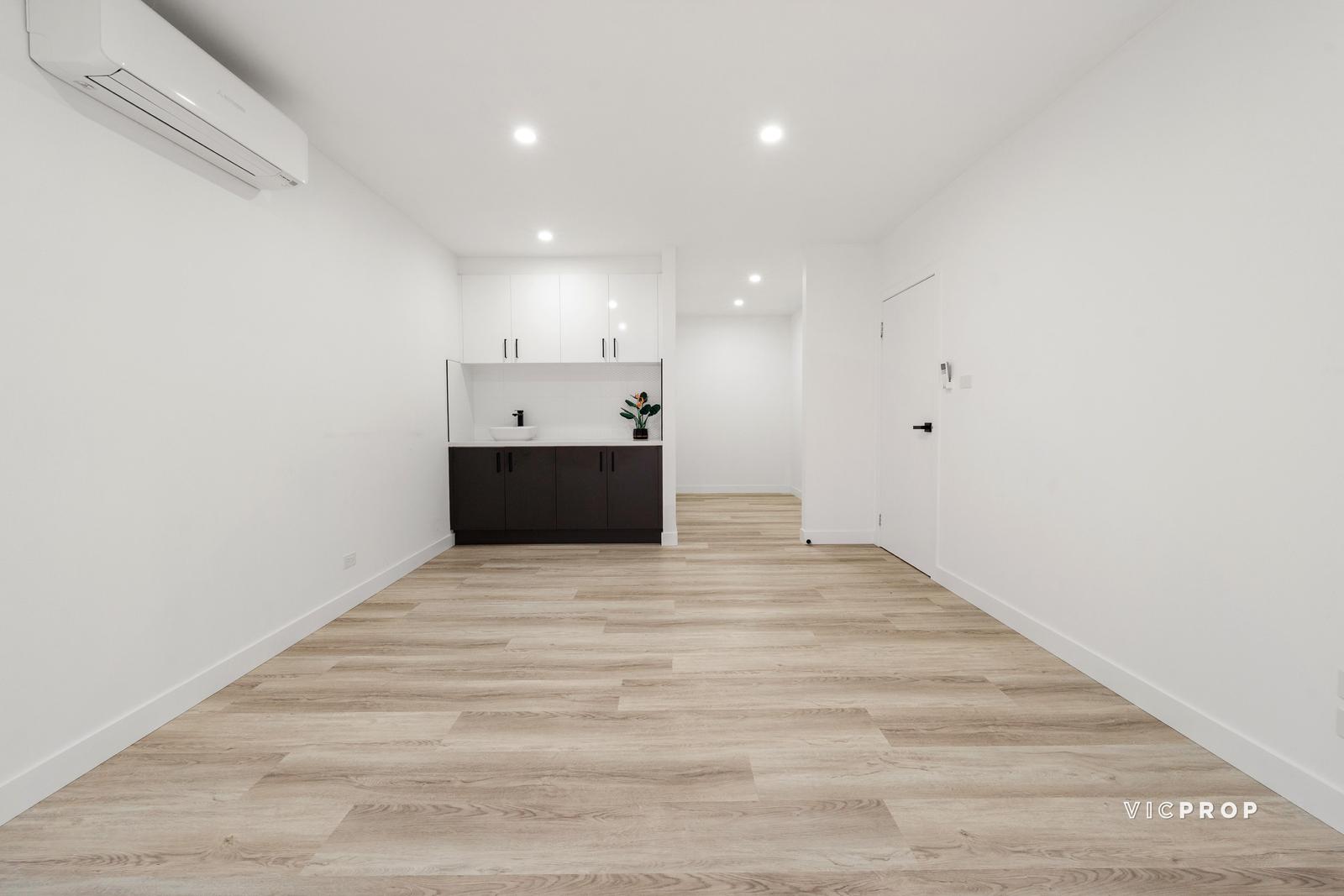 13 Dedrick Grove, Braybrook, Vic, 3019 - Image 8