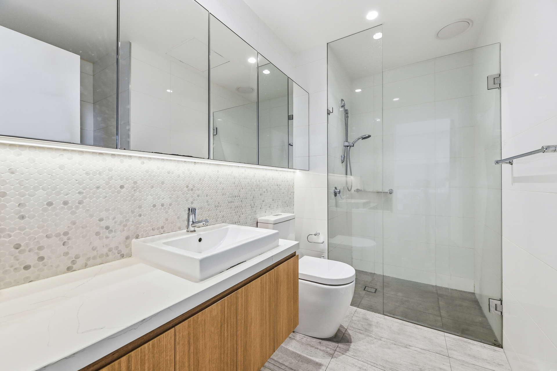 APARTMENT 914 850 WHITEHORSE ROAD, BOX HILL VIC 3128 - Image 5