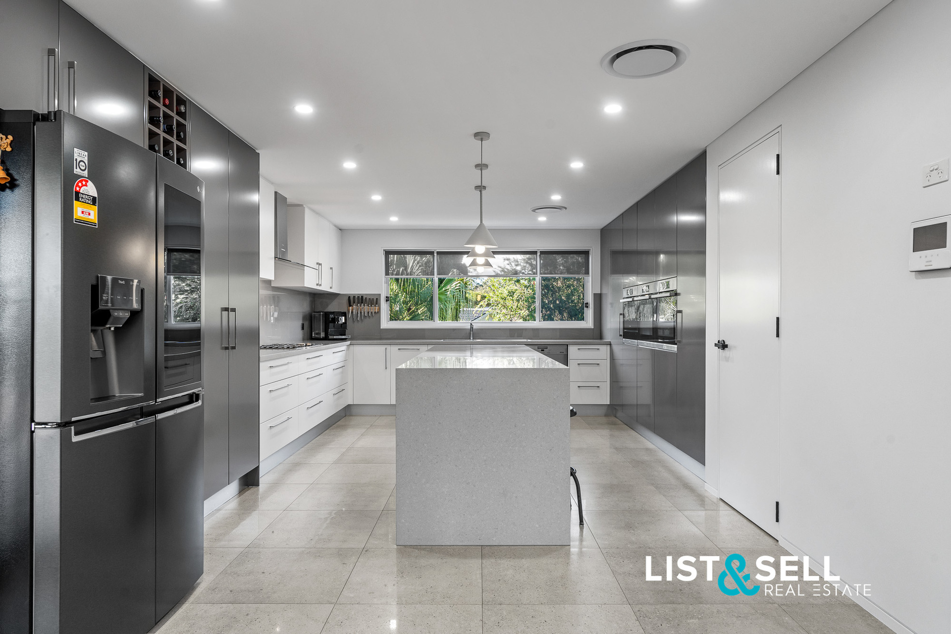 5-bedroom house at 14 MISIMA PLACE, Glenfield NSW 2167, Campbelltown (Nsw), New South Wales