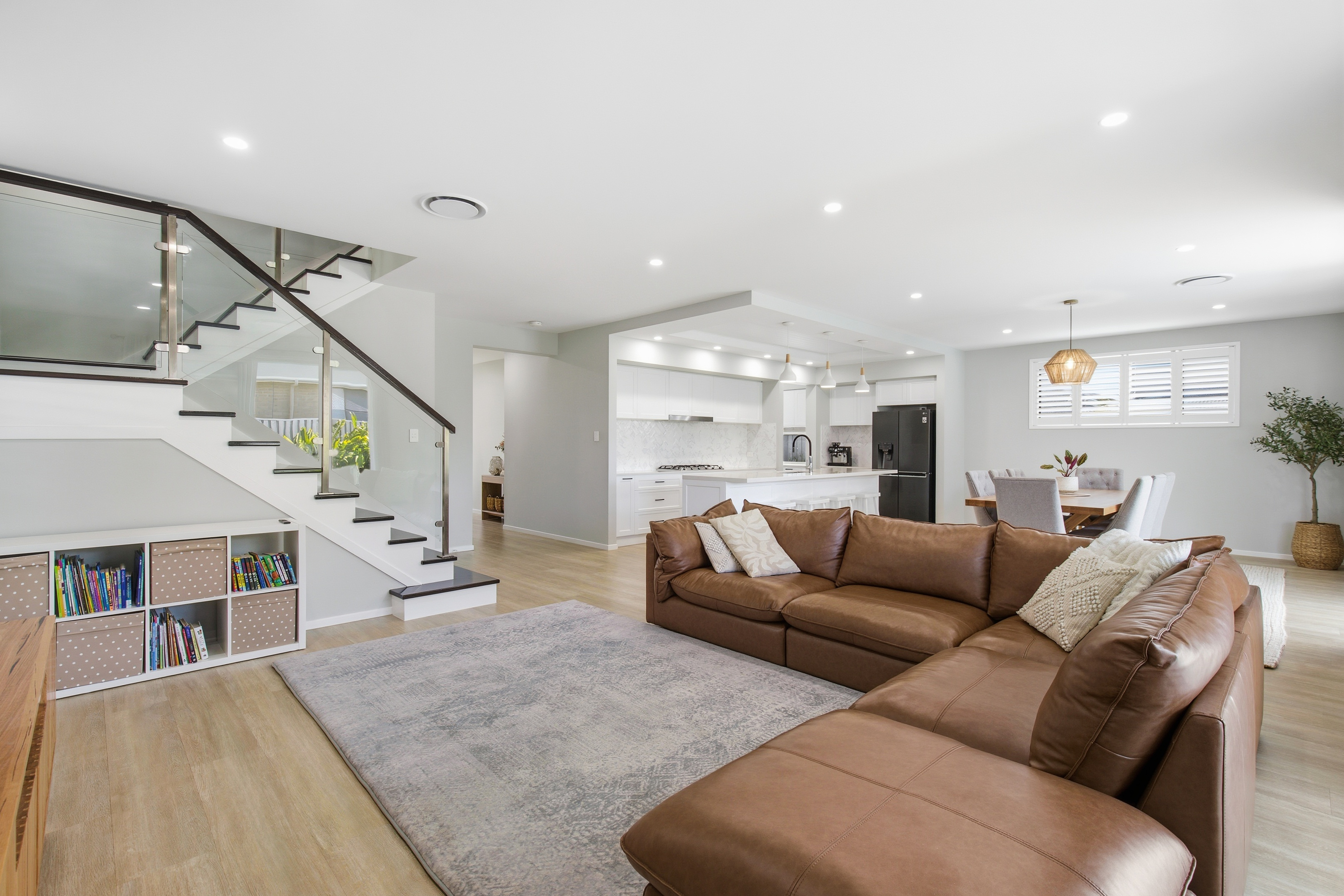 10 Honeysuckle Crescent, Bridgeman Downs, Qld, 4035 - Image 5