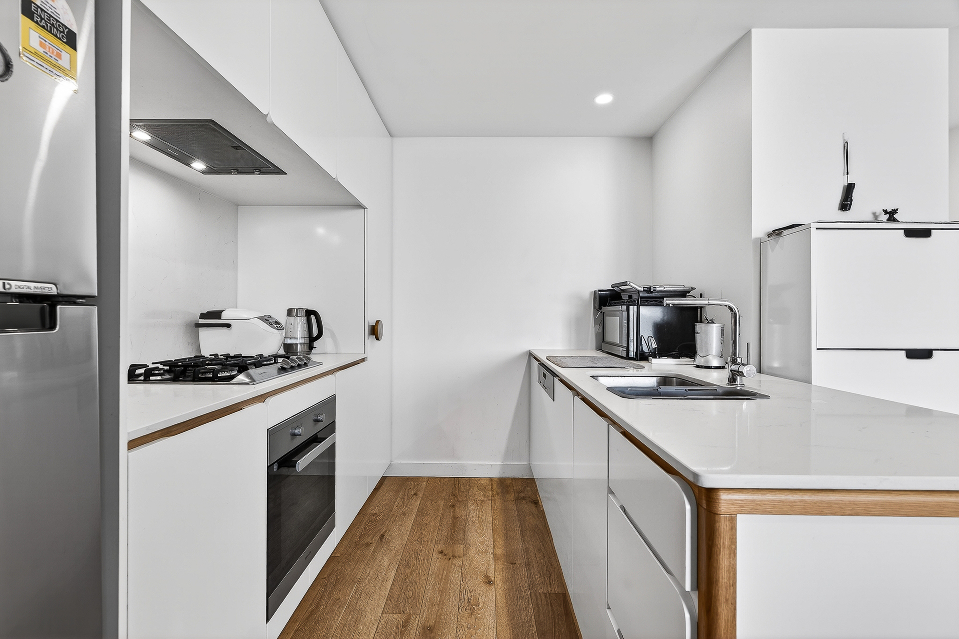 APARTMENT 710 642 DONCASTER ROAD, DONCASTER VIC 3108 - Image 3