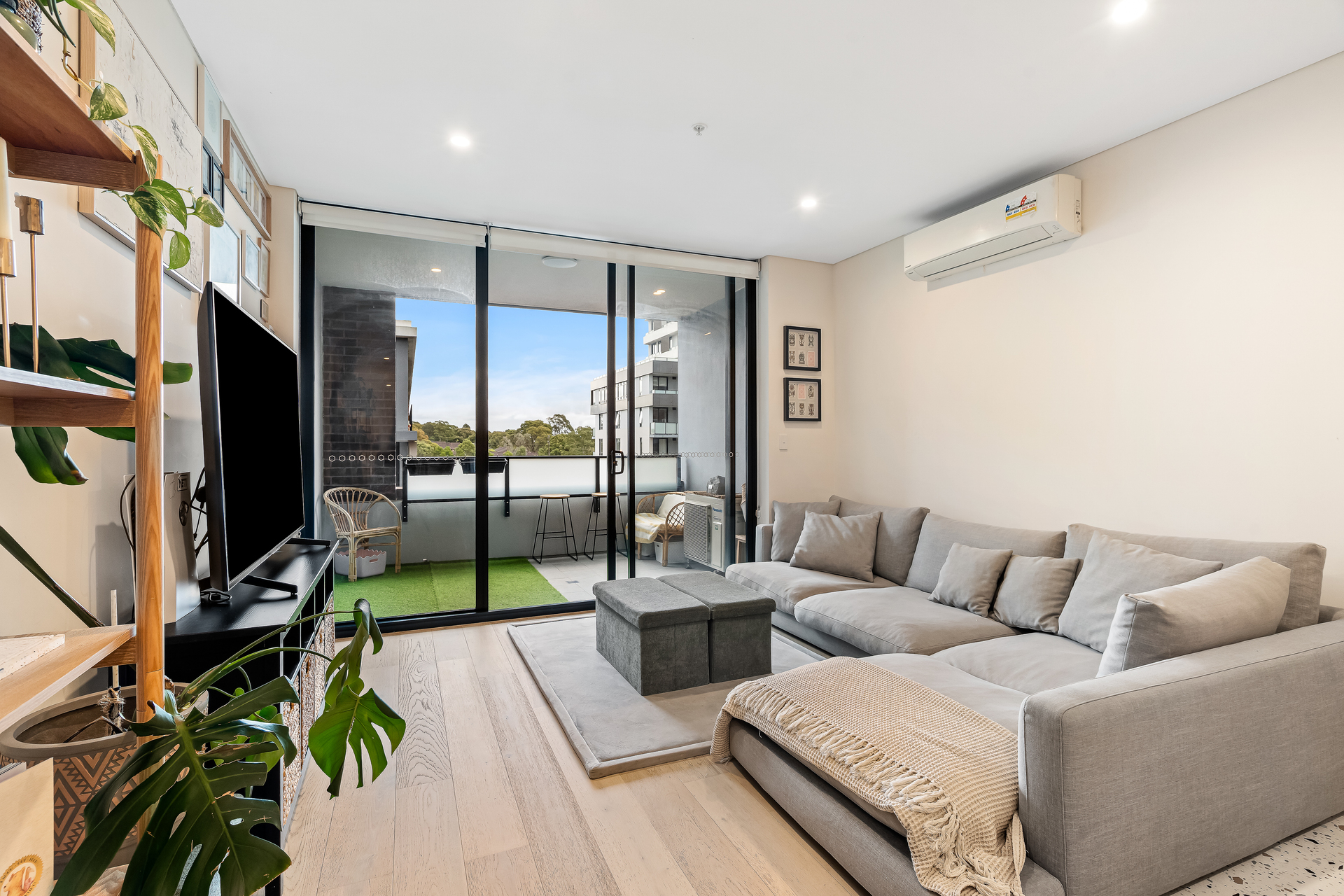 415/35 Flora Street, Kirrawee, NSW 2232 - Image 7