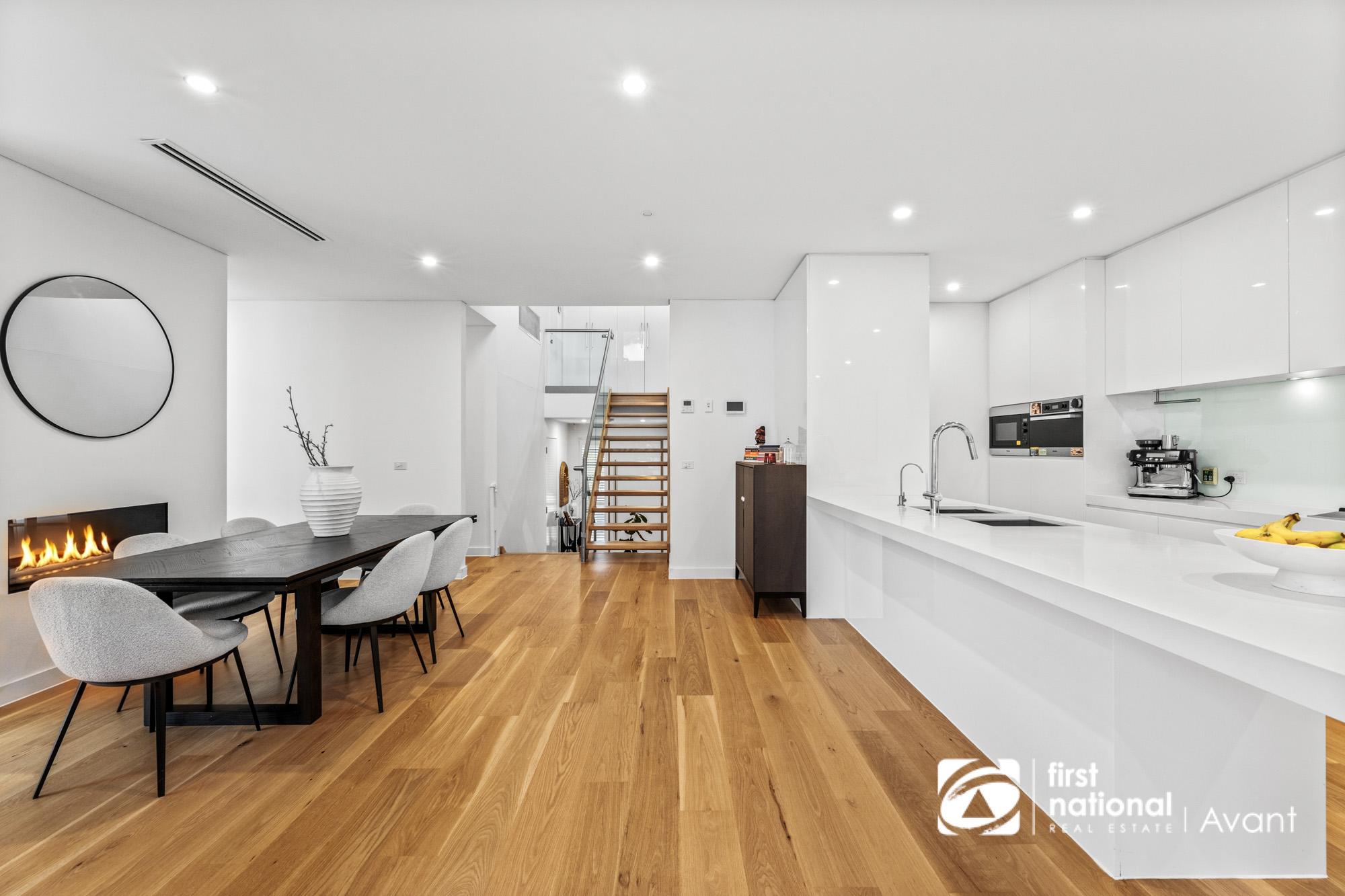 10 Linnaker Place, Kew, VIC 3101 - Image 5