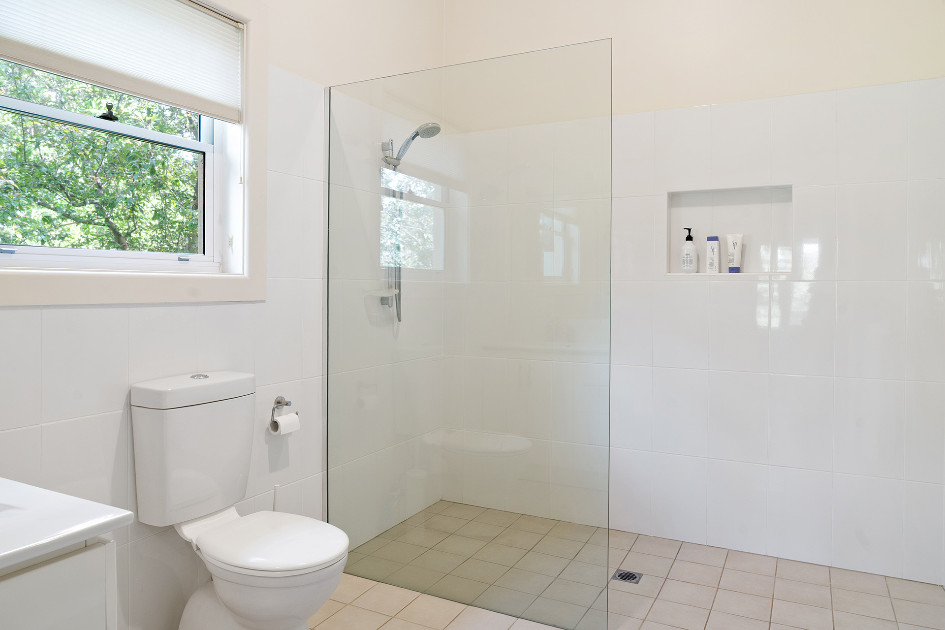 18 ROBERT HODDLE GROVE, Bombira NSW 2850 - Image 10