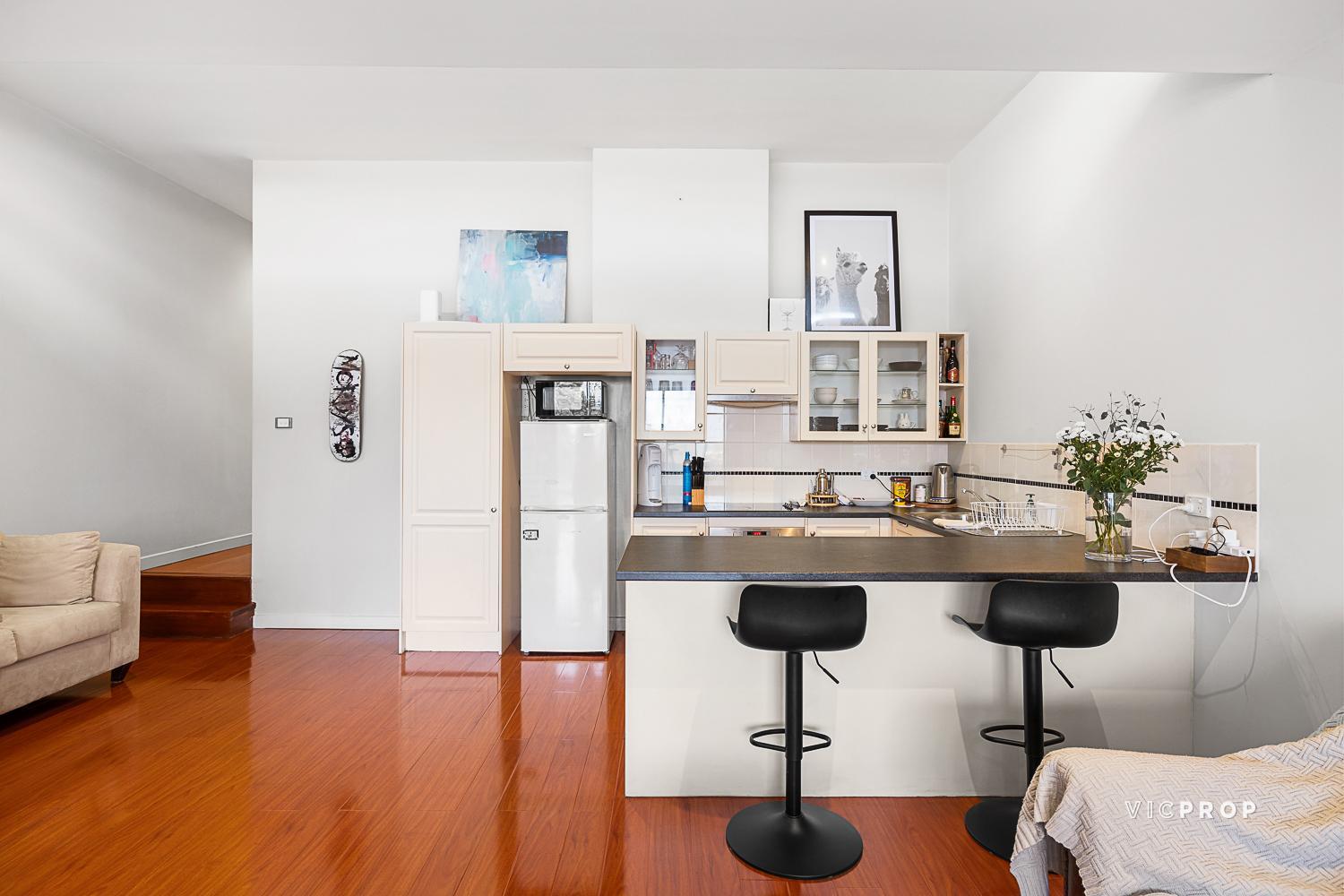 2-bedroom unit at 258 Lower Plenty Road, Rosanna, VIC 3084, Banyule, Victoria