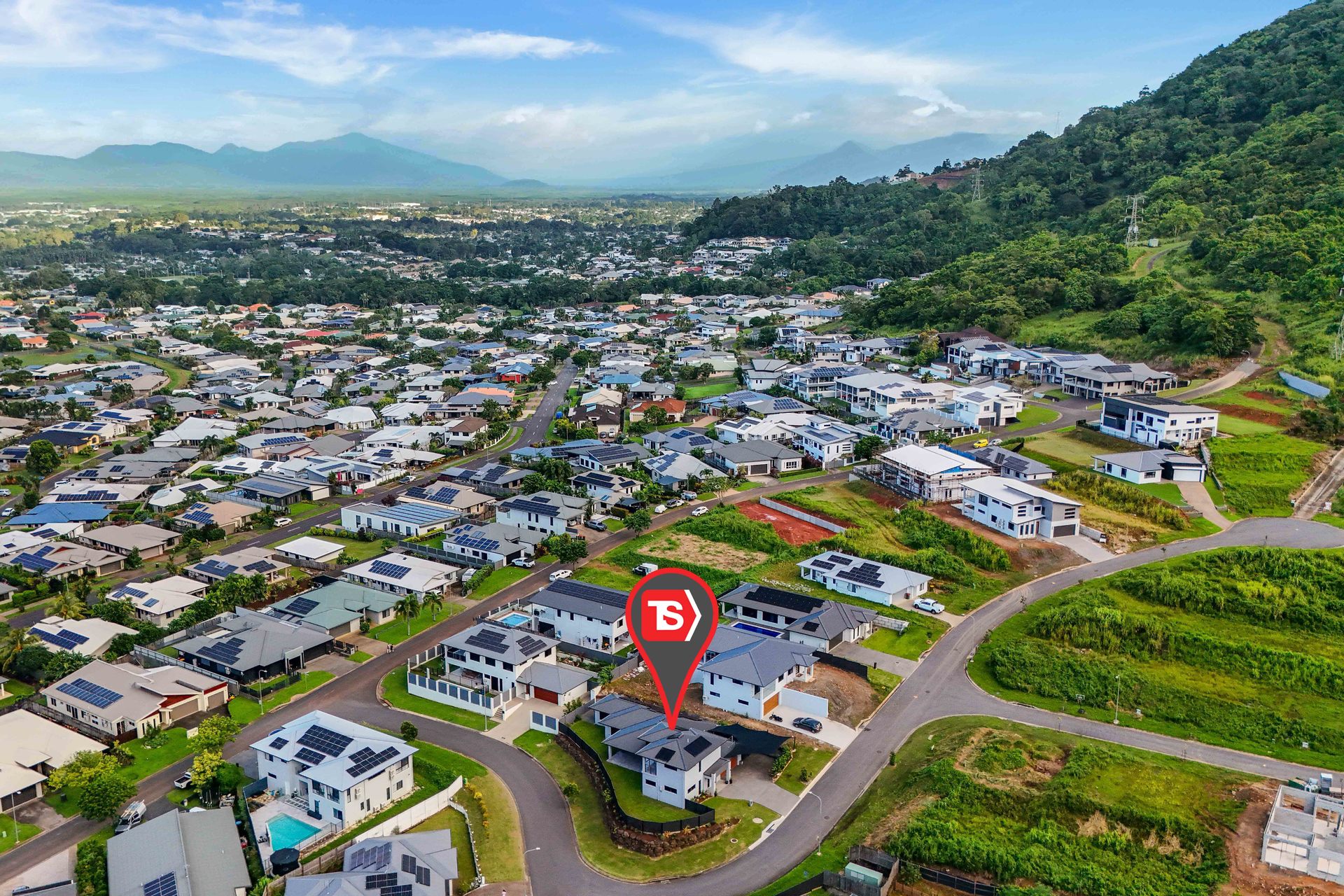 6-bedroom house at 1 Drummer Close, Kanimbla, Qld, 4870, Cairns, Queensland