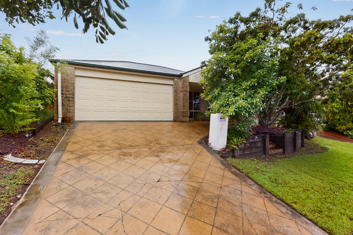 6 SOUTHERDEN DRIVE, North Lakes QLD 4509 - Image 3