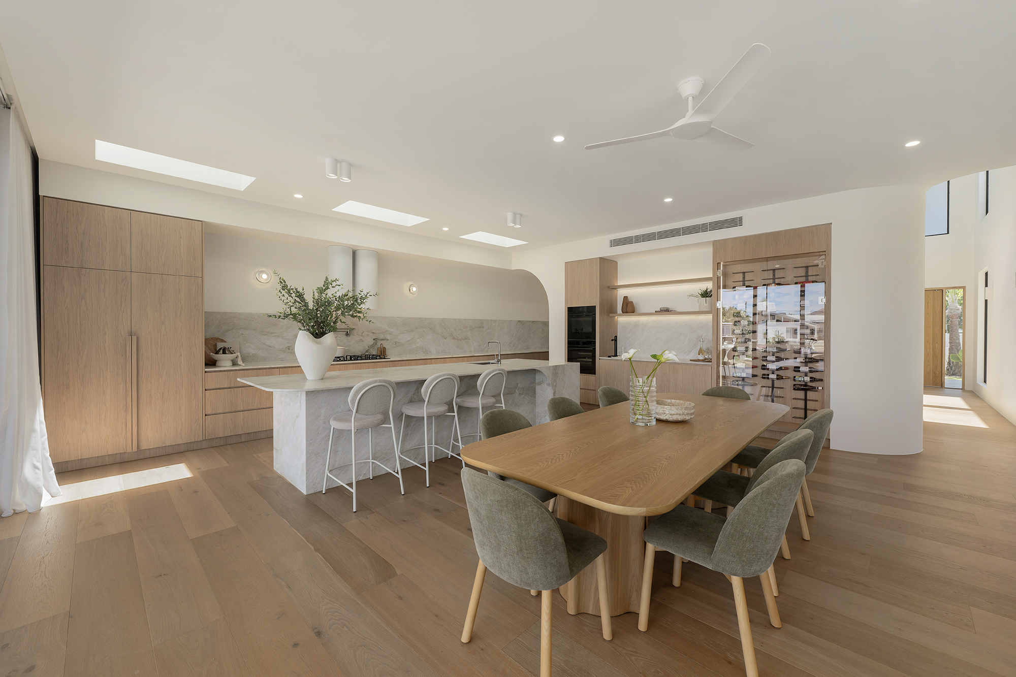 47 VATAKOULA PARADE, Mermaid Waters QLD 4218 - Image 5