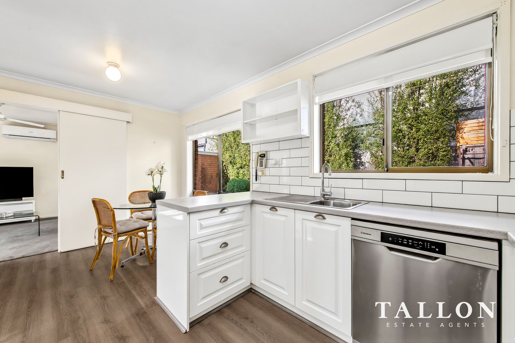 2-bedroom unit at 5 16 Queen Street, Hastings VIC 3915, Mornington Peninsula, Victoria