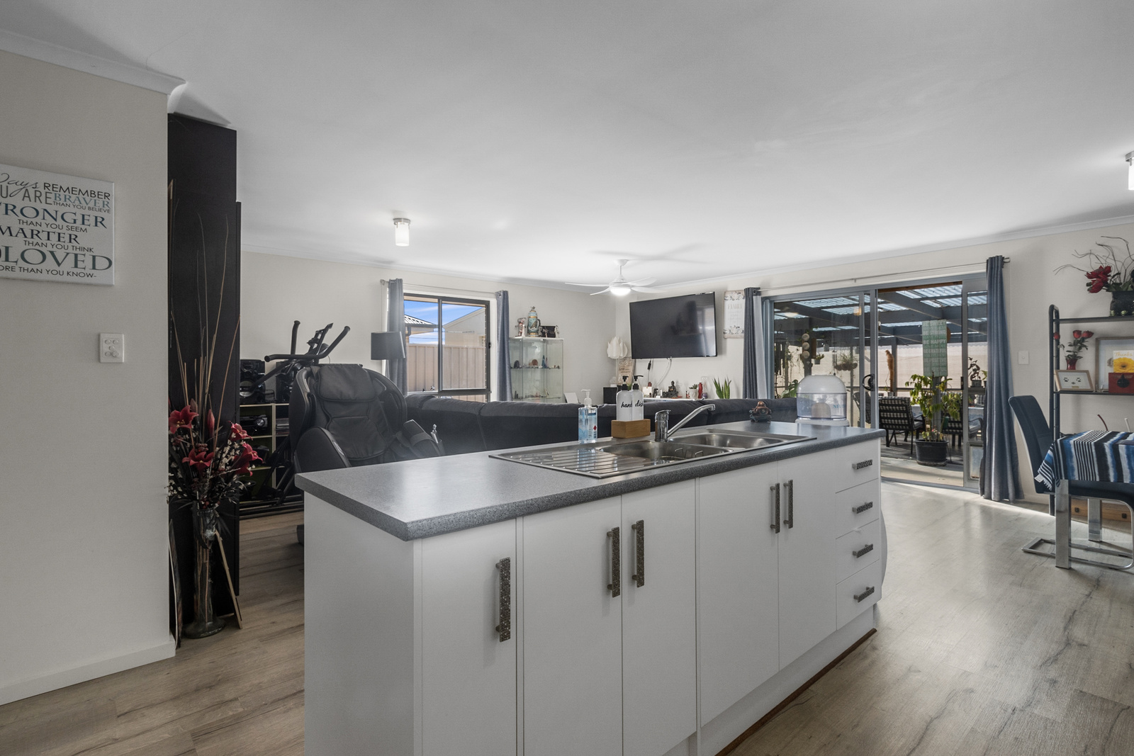 3-bedroom house at 6 Clarke Street, Wallaroo, SA 5556, Copper Coast, South Australia