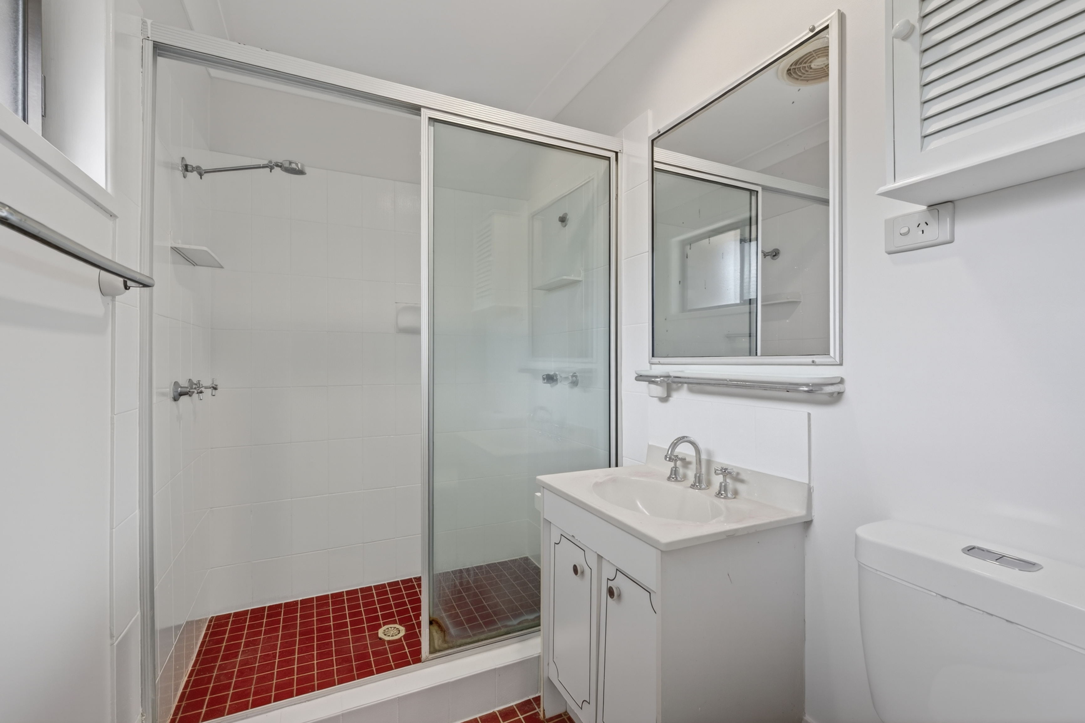 3-bedroom house at 11 Harding Crescent, Cleveland, QLD 4163, Redland, Queensland