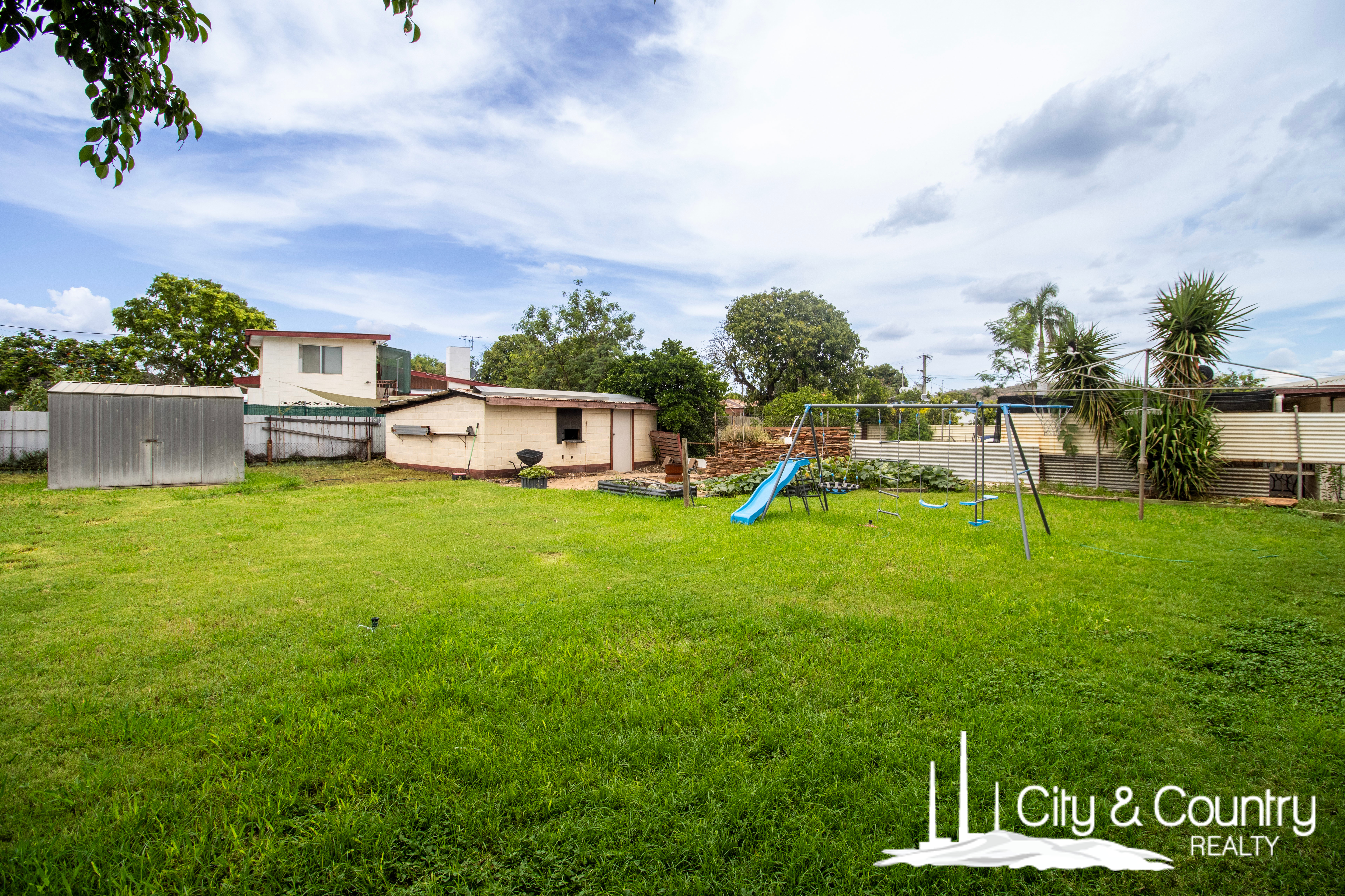 2 ALICE STREET, Mornington QLD 4825 - Image 6