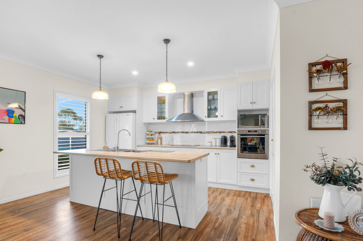 4-bedroom house at 9 CANNINGVALE ROAD, Warwick QLD 4370, Southern Downs, Queensland