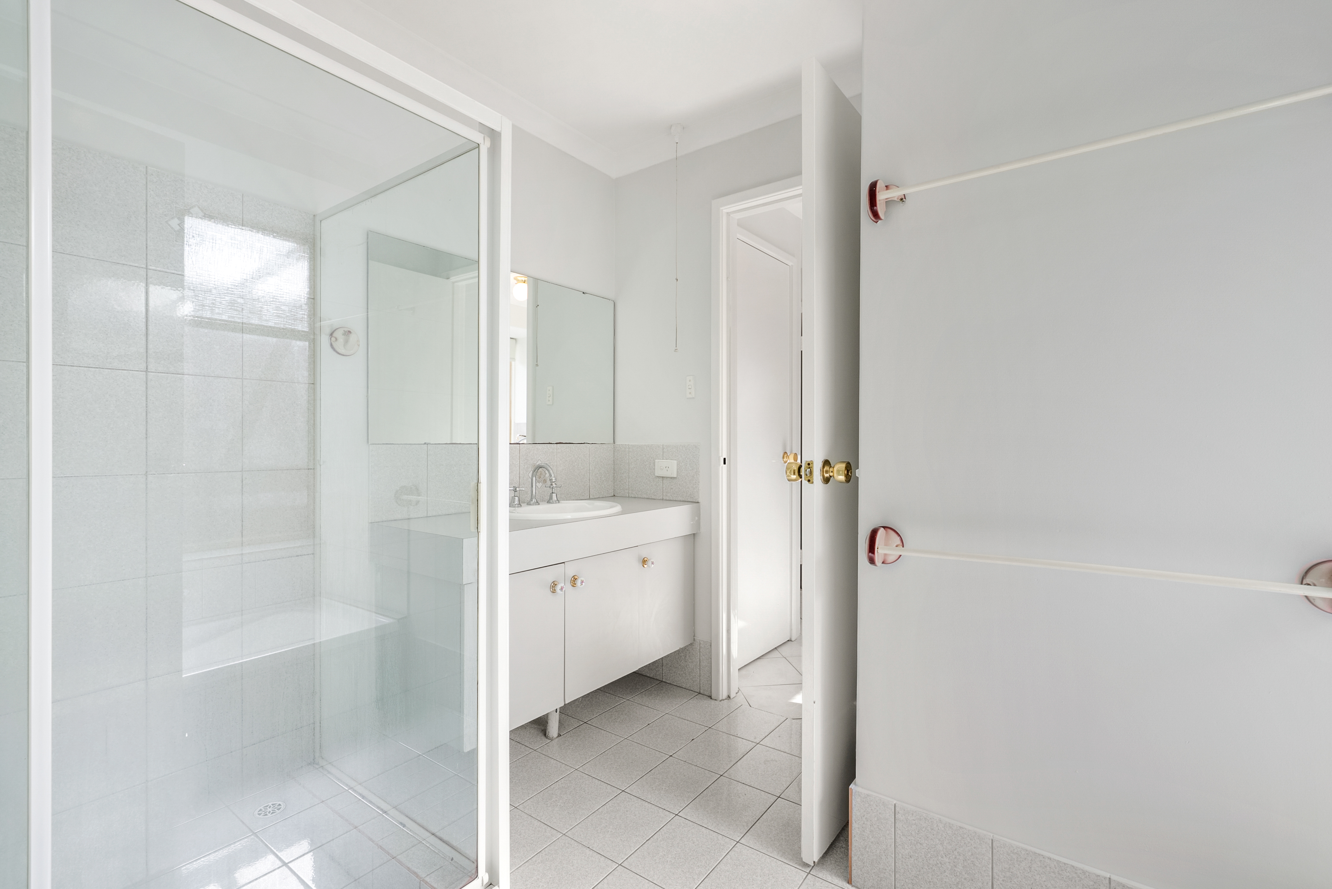 5 Lisbon Place, Warnbro, WA 6169 - Image 9