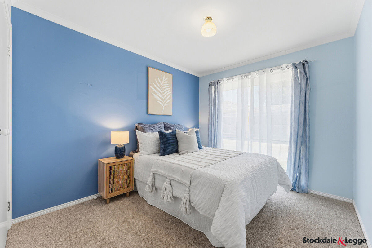 2 10 JAMIESON COURT, PAKENHAM VIC 3810 - Image 9