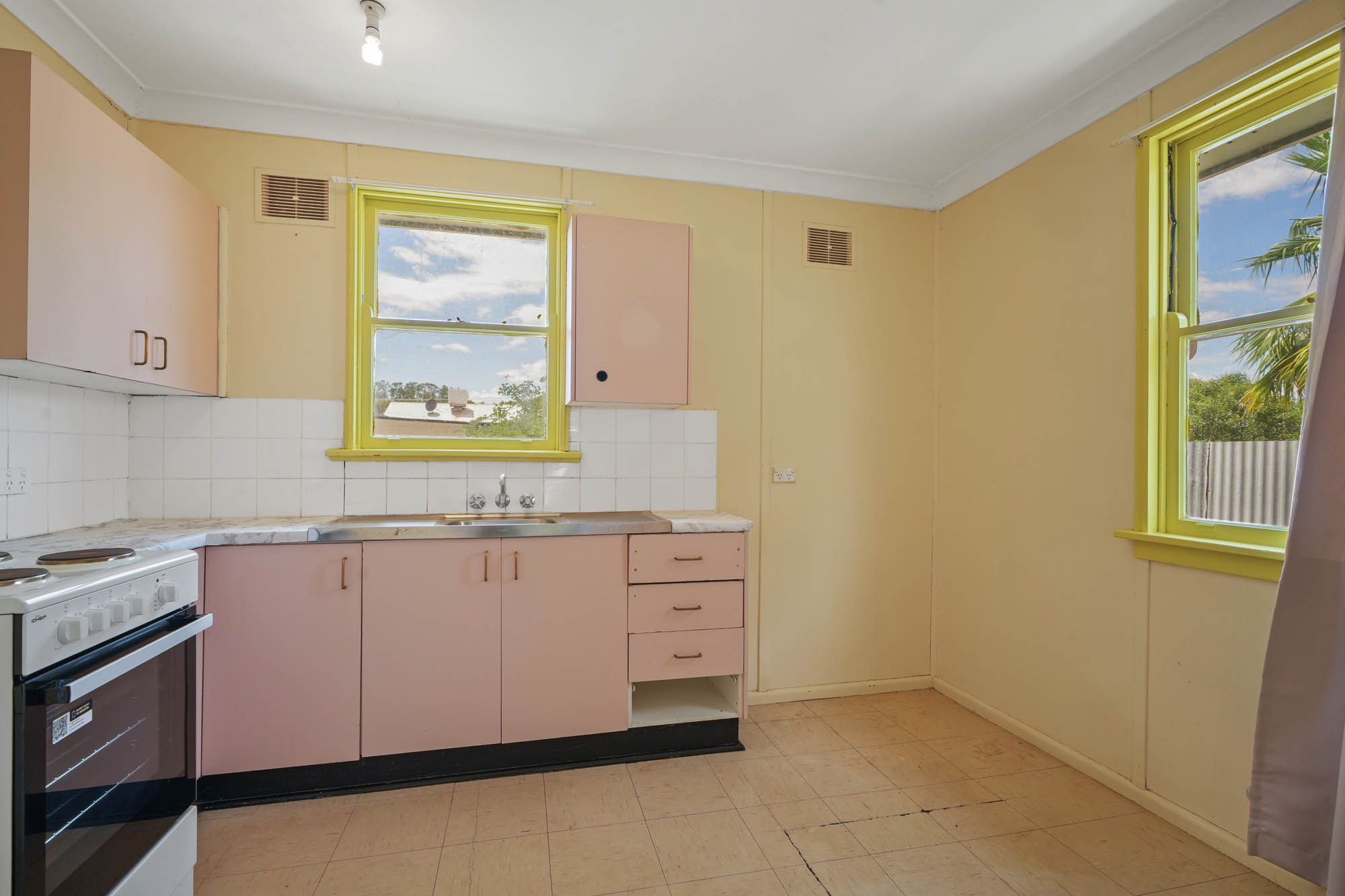 3-bedroom house at 12 BOSS AVENUE, Warren NSW 2824, Warren, New South Wales