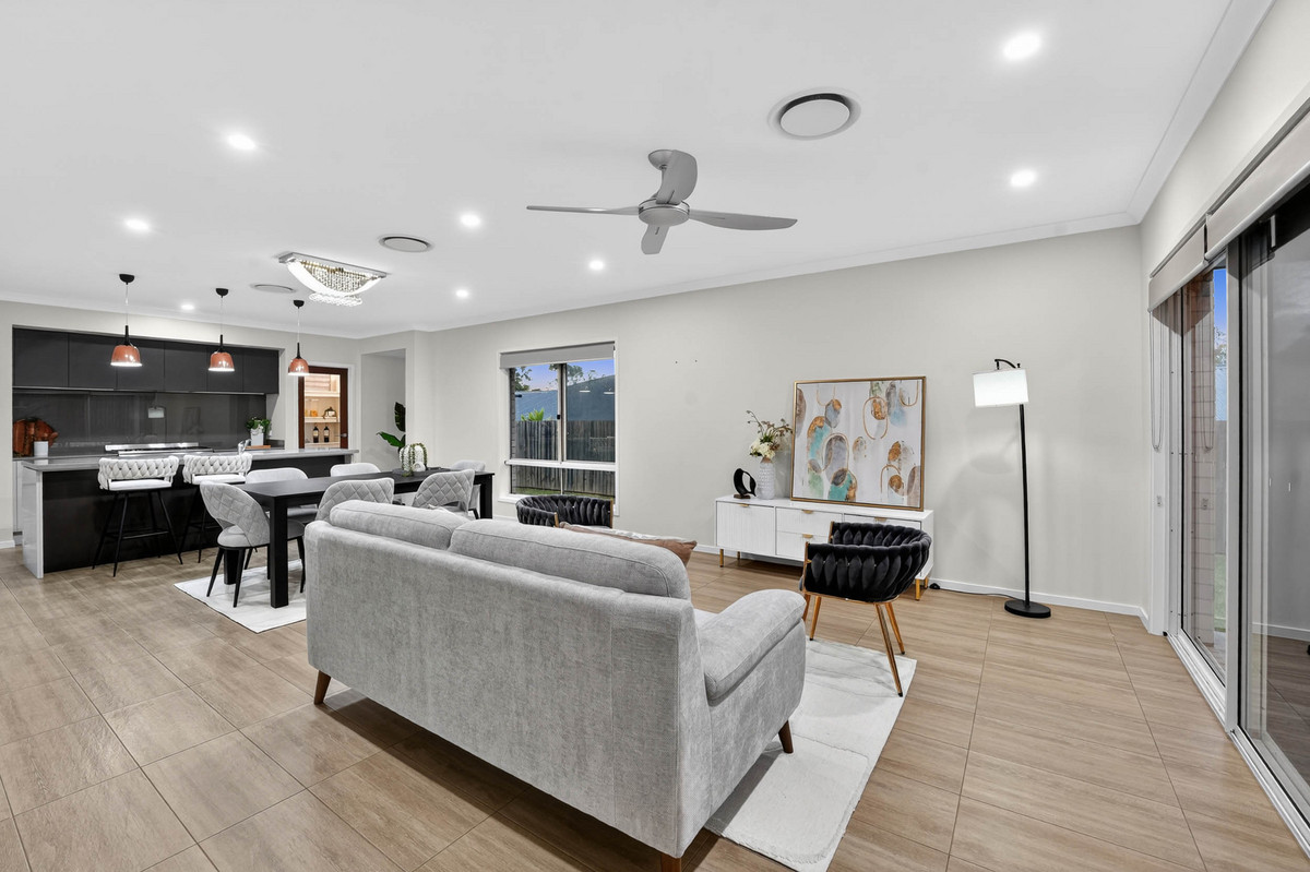 142 WOODLINE DRIVE, Spring Mountain QLD 4300 - Image 10